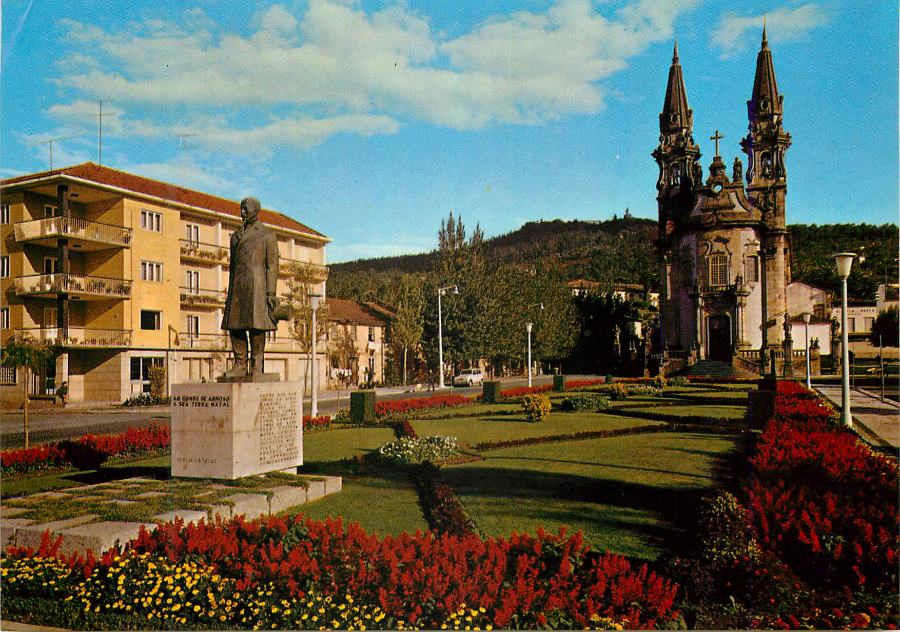 CPM Portugal Guimaraes Eglise des Santos Passos Place de la Republica du Brasil