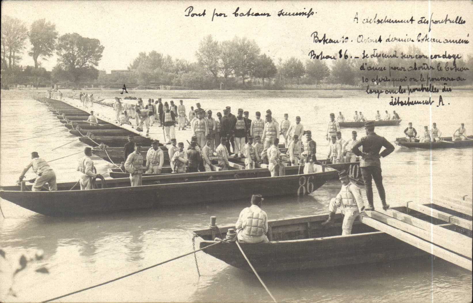 CPA CArte photo Genie pont par bateaux successifs TOP Legion etrangere TOP