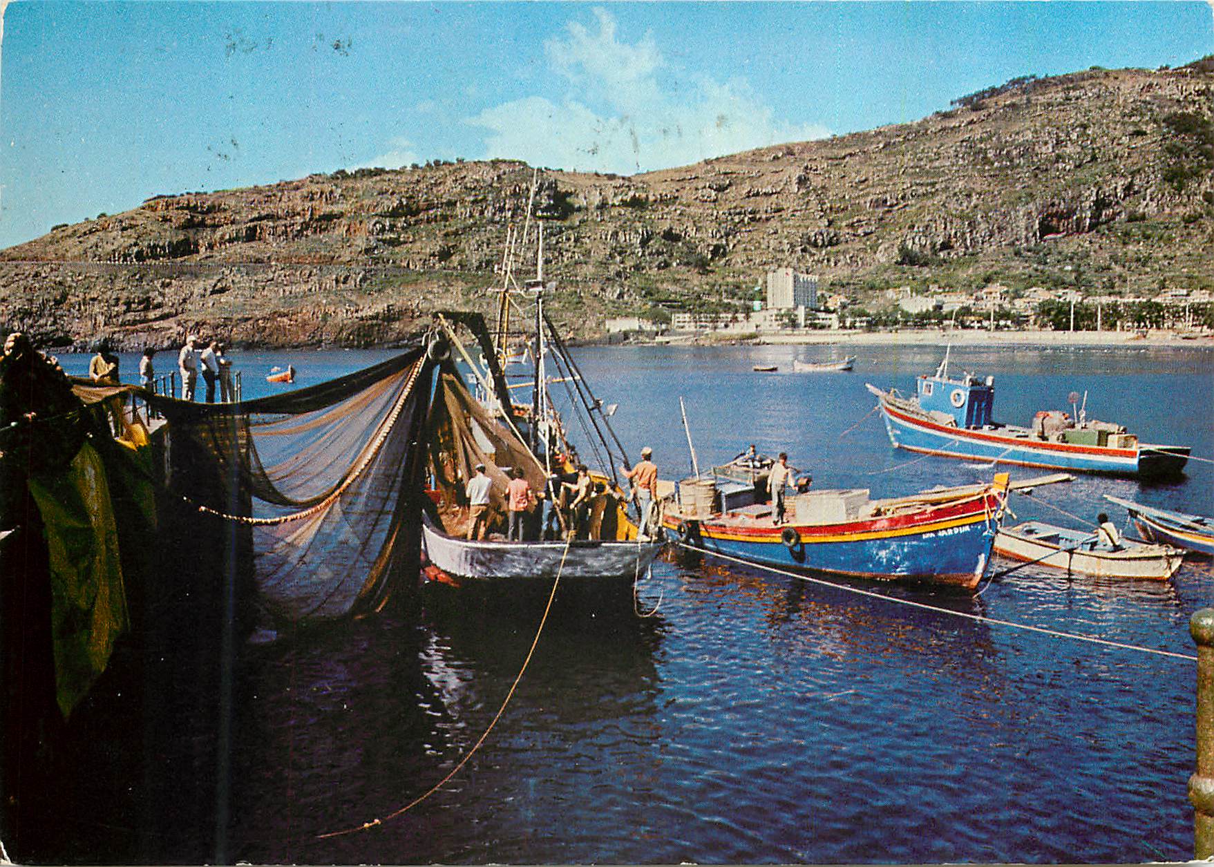 CPM 769 madeira machico port de peche Bateaux