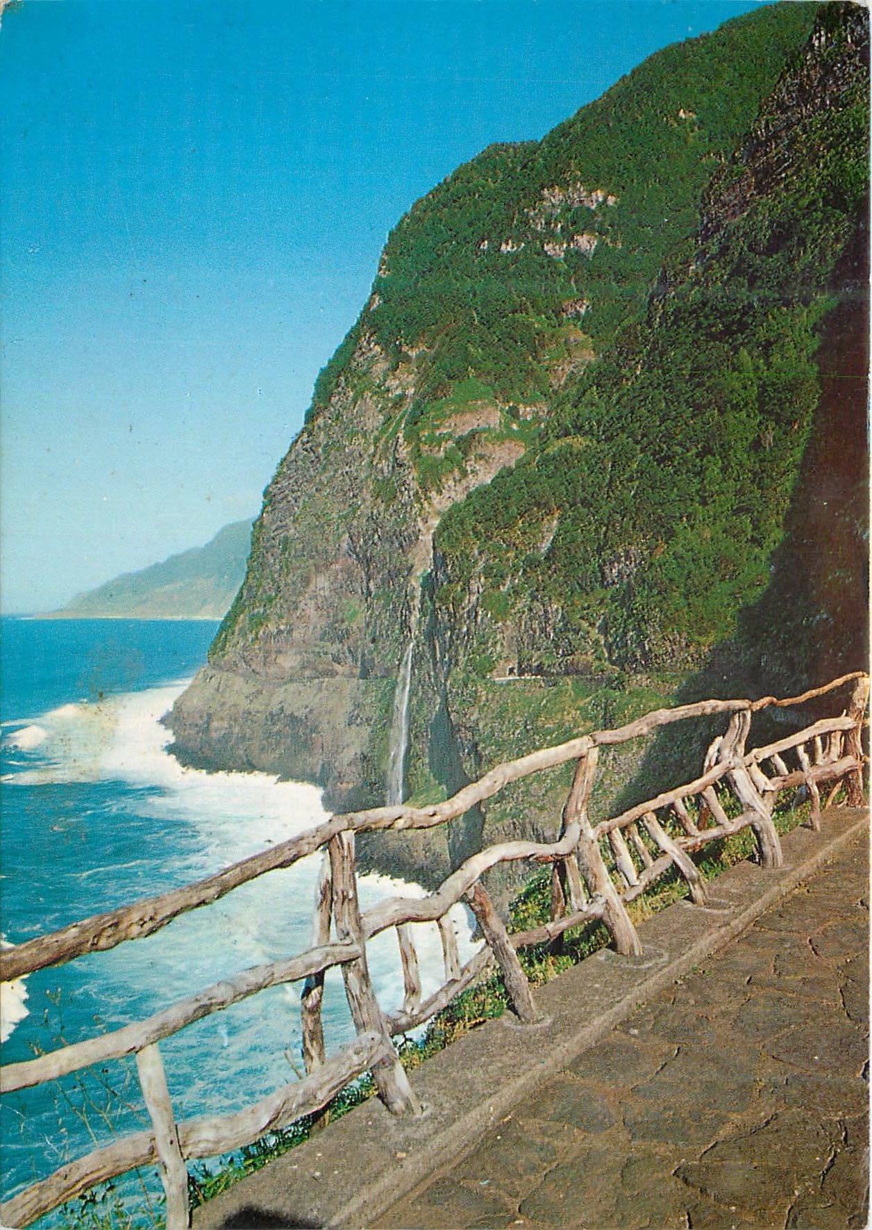 CPM Madeira aspect de la cote entre porto moniz et sao vicente