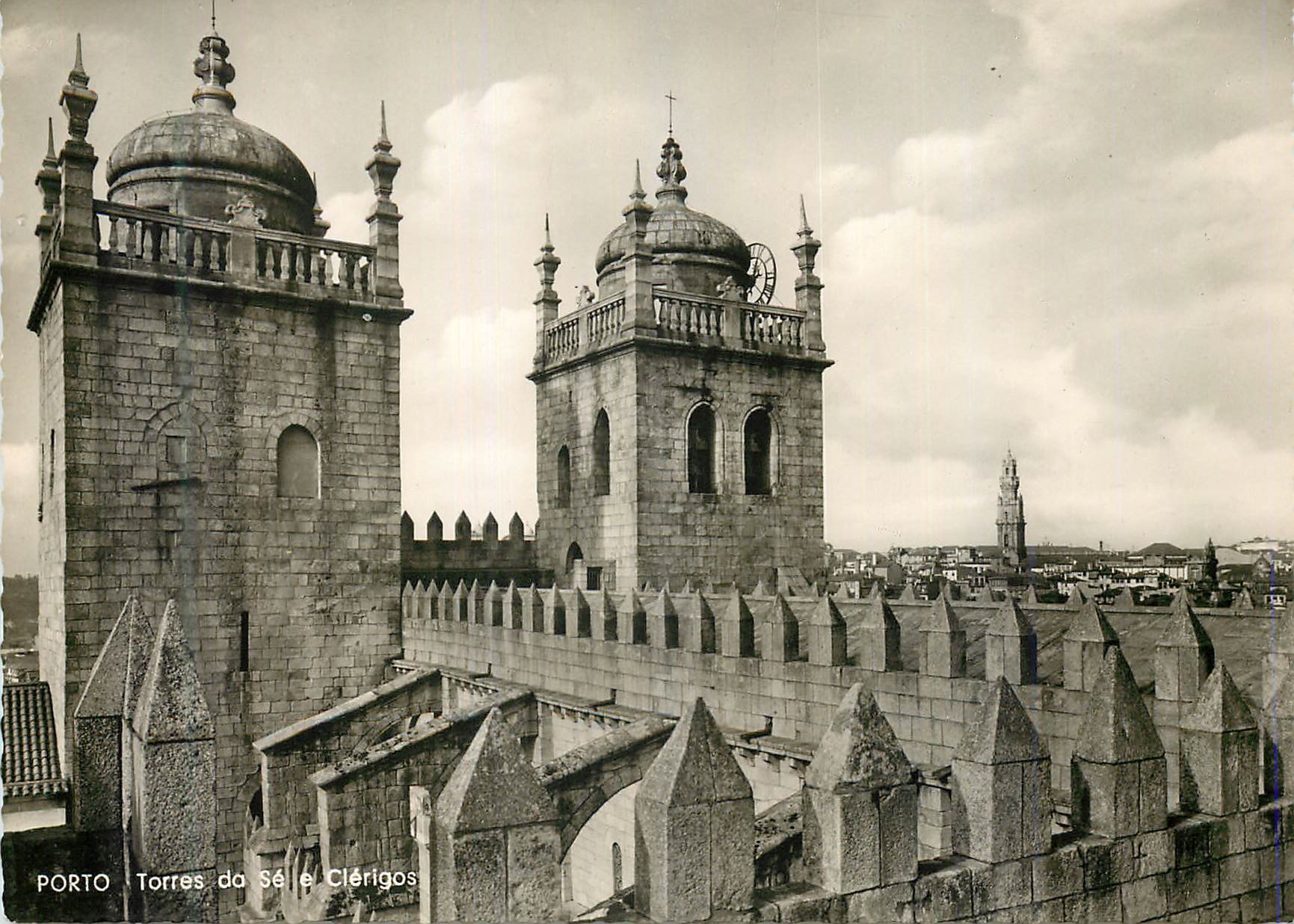 CPM Porto portugal les tours de se et clerigos
