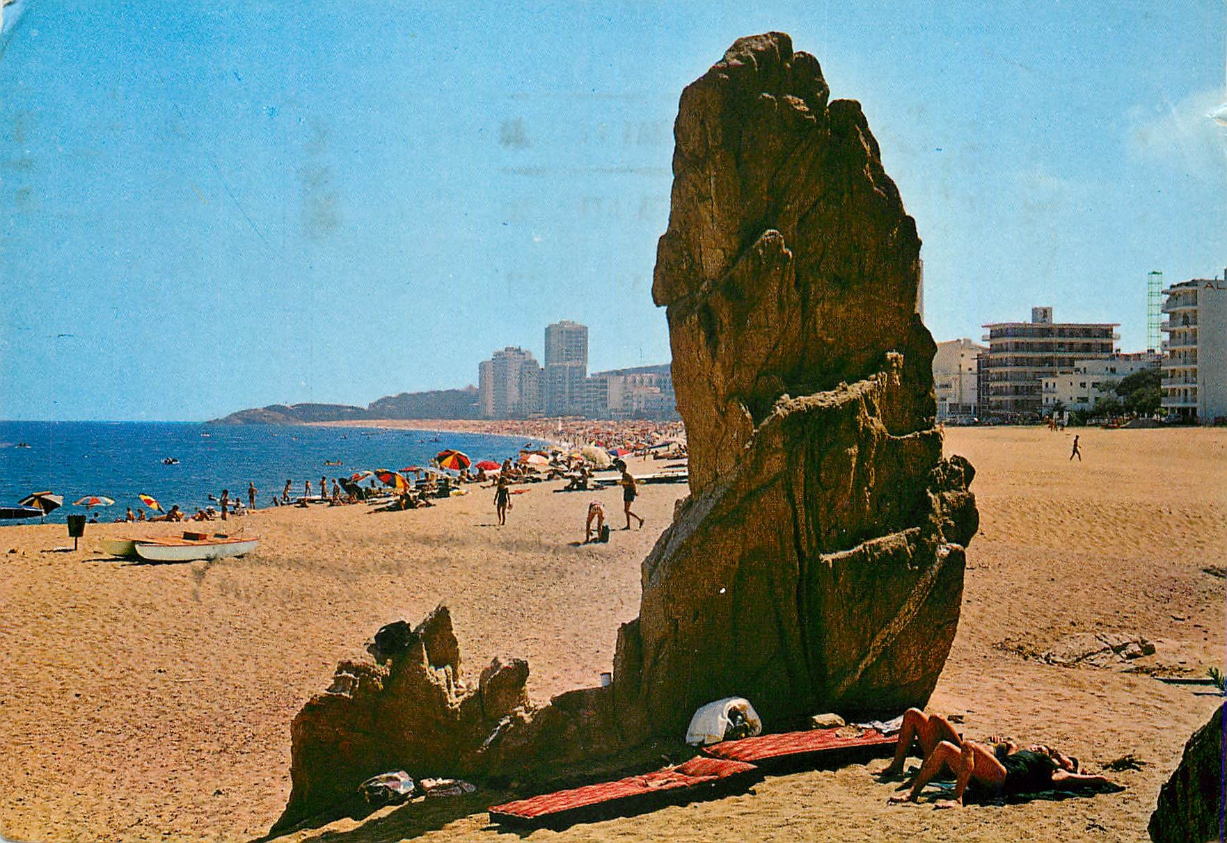 CPM Playa de aro(costa brava) serie 7 n 103 cavall bernat et la plage