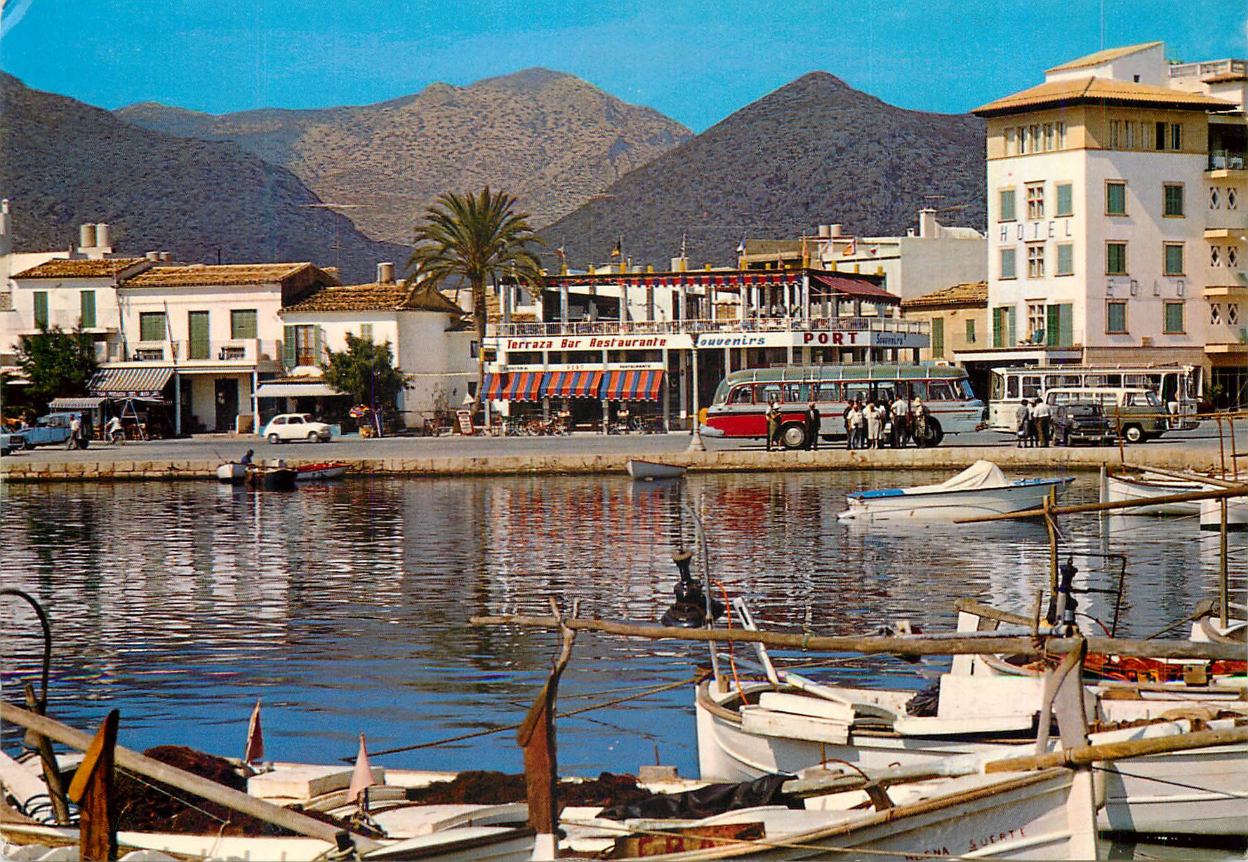 CPM Puerto de pollensa mallorca n 831 vue partielle