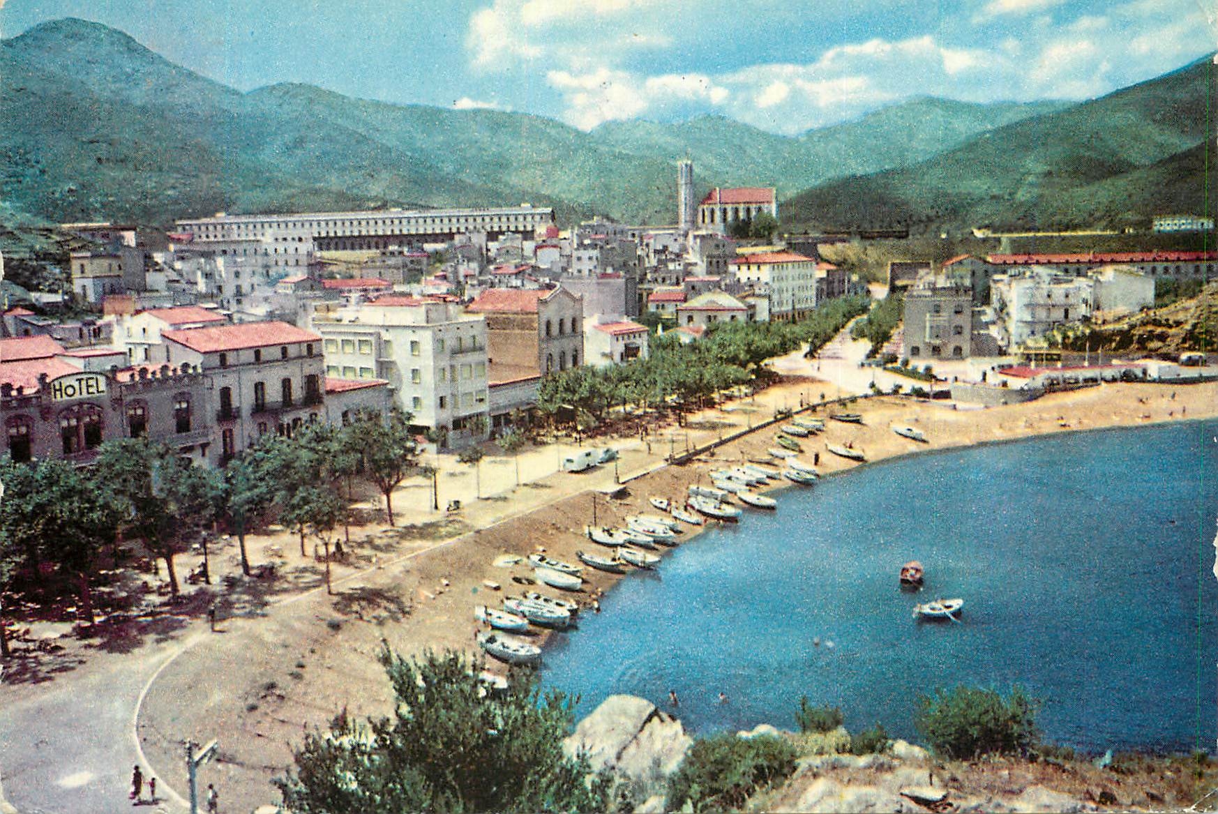 CPM Port bou 2055 la promenade et la plage