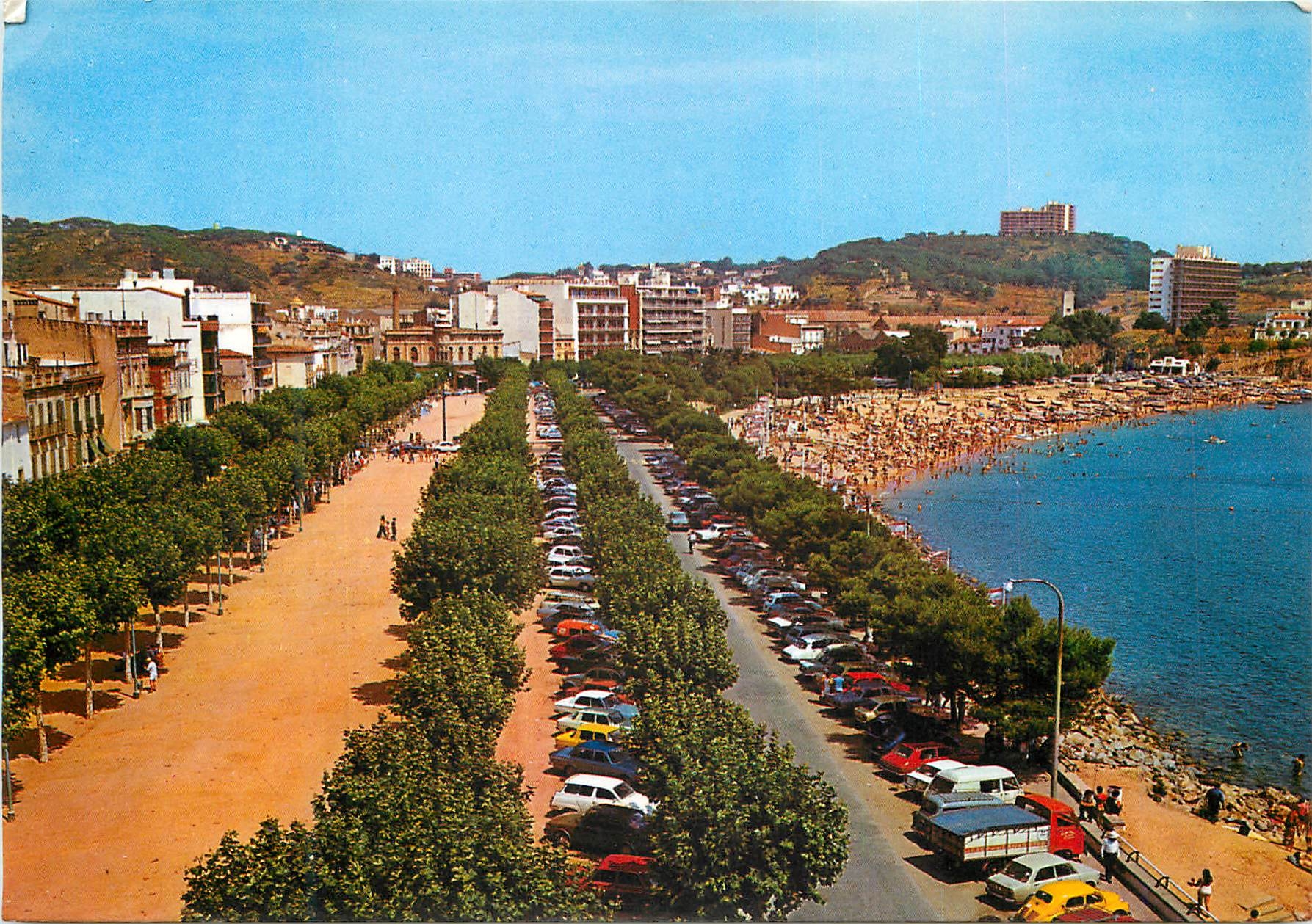 CPM Costa brava espana san feliu de guixols panoramica paseo y playa
