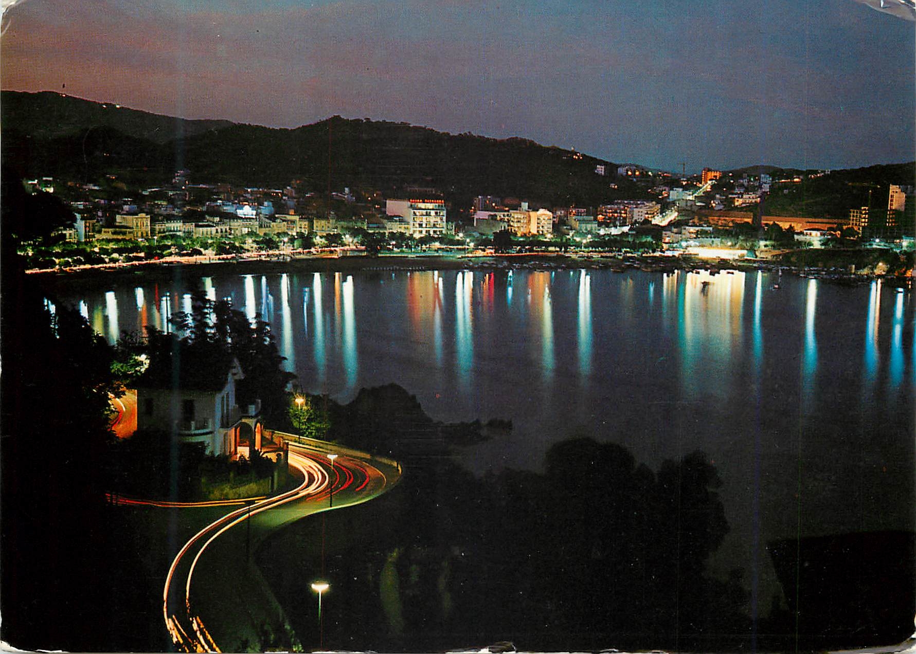 CPM Costa brava espana san feliu de guixols la bahfa de noche
