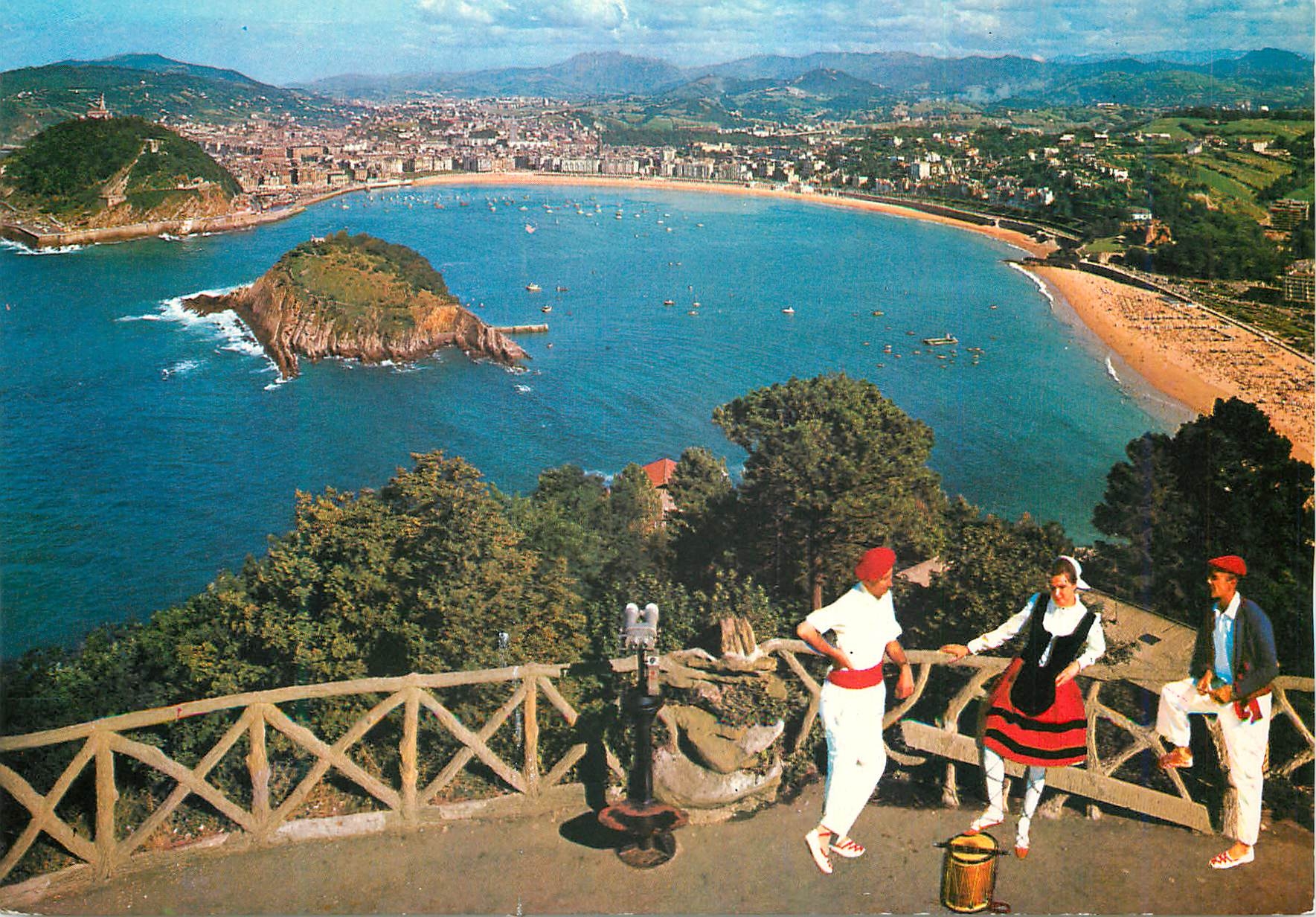 CPM San sebastian 83 vue des igueldo