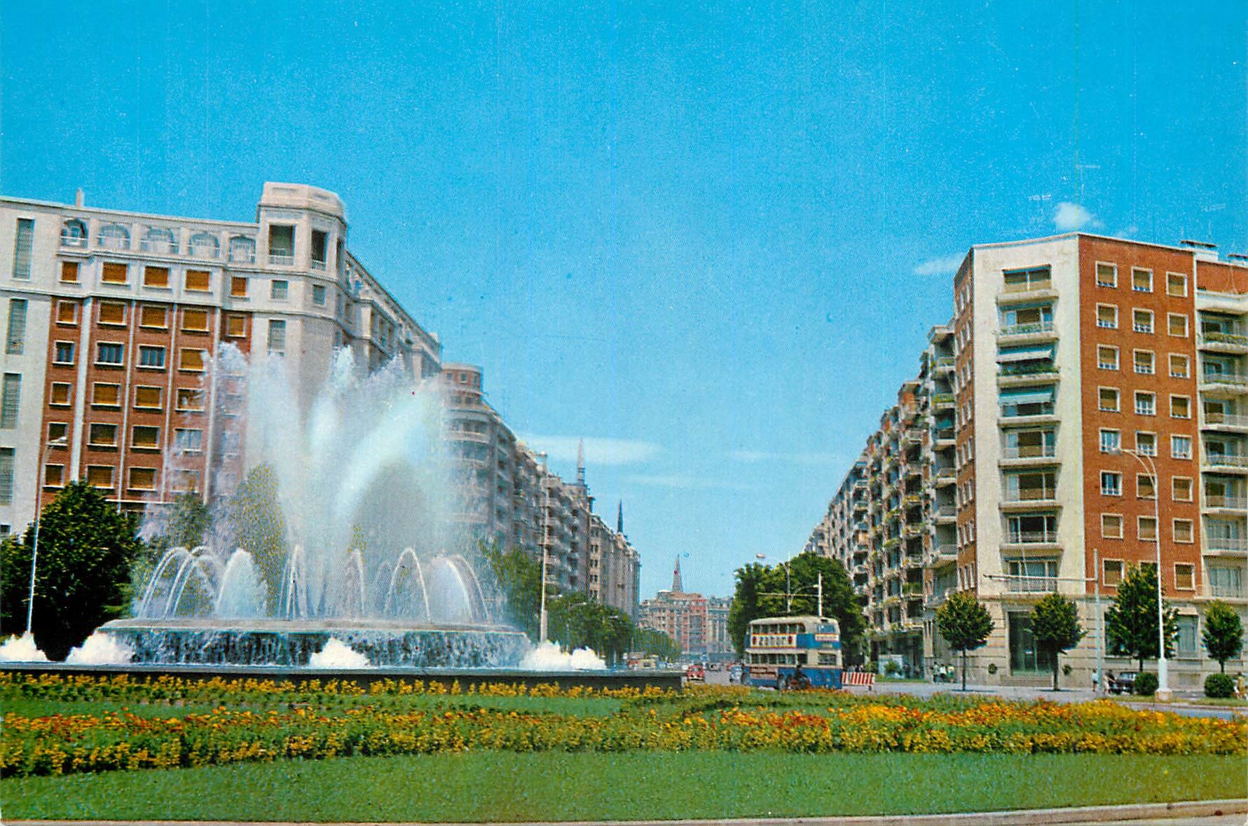 CPM San sebastian place de pio xii fontaine des catalana