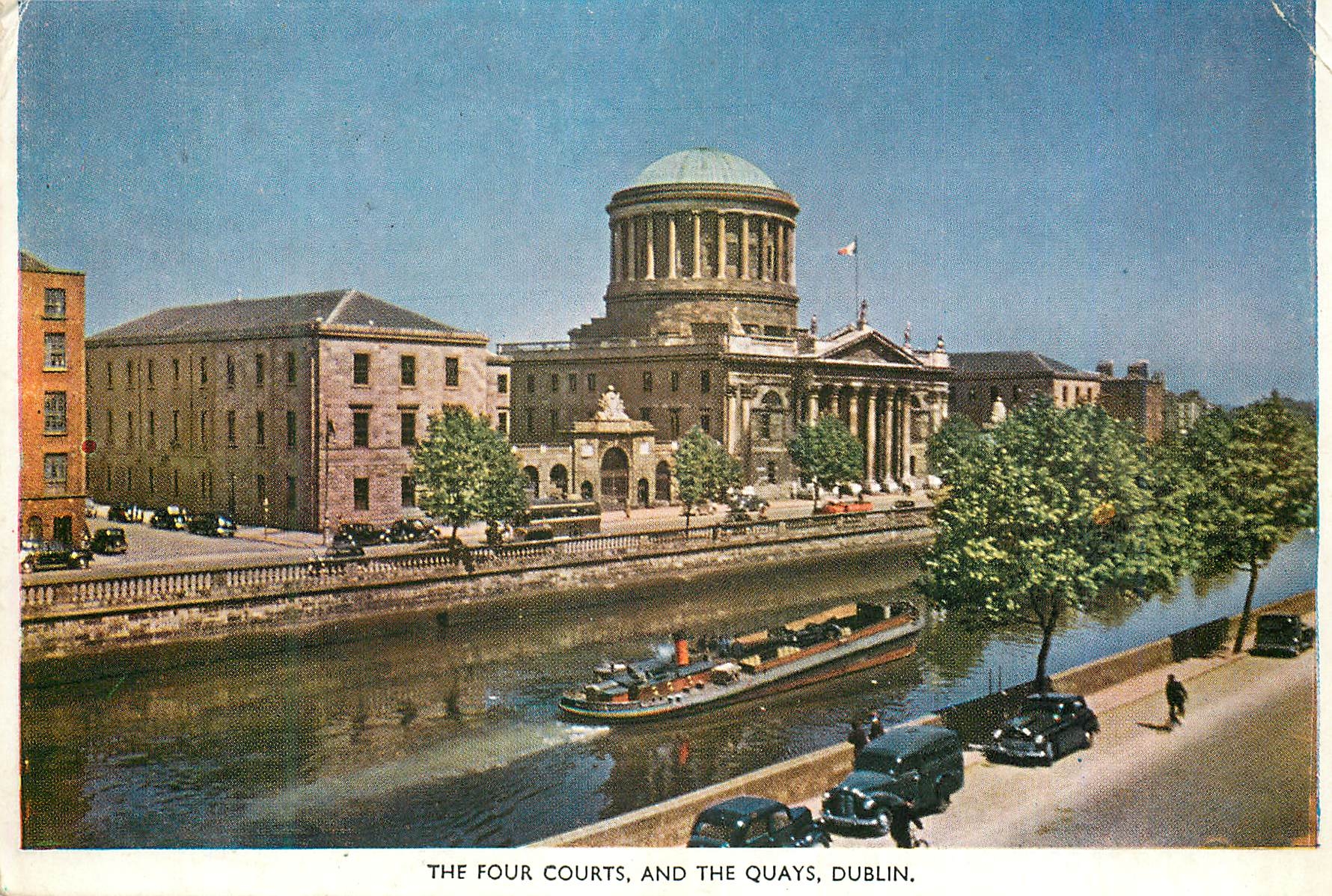 CPM Dublin the four courts and the quays