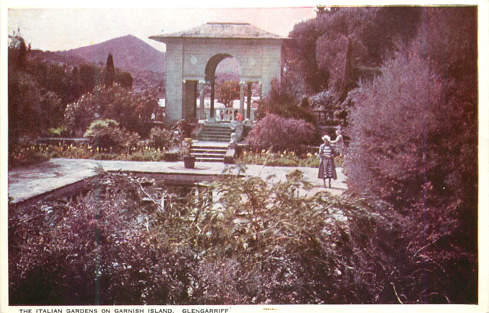 Les Jardins italiens sur l'île Garnish — Glengarriff — Valentine's & Sons, Ltd.