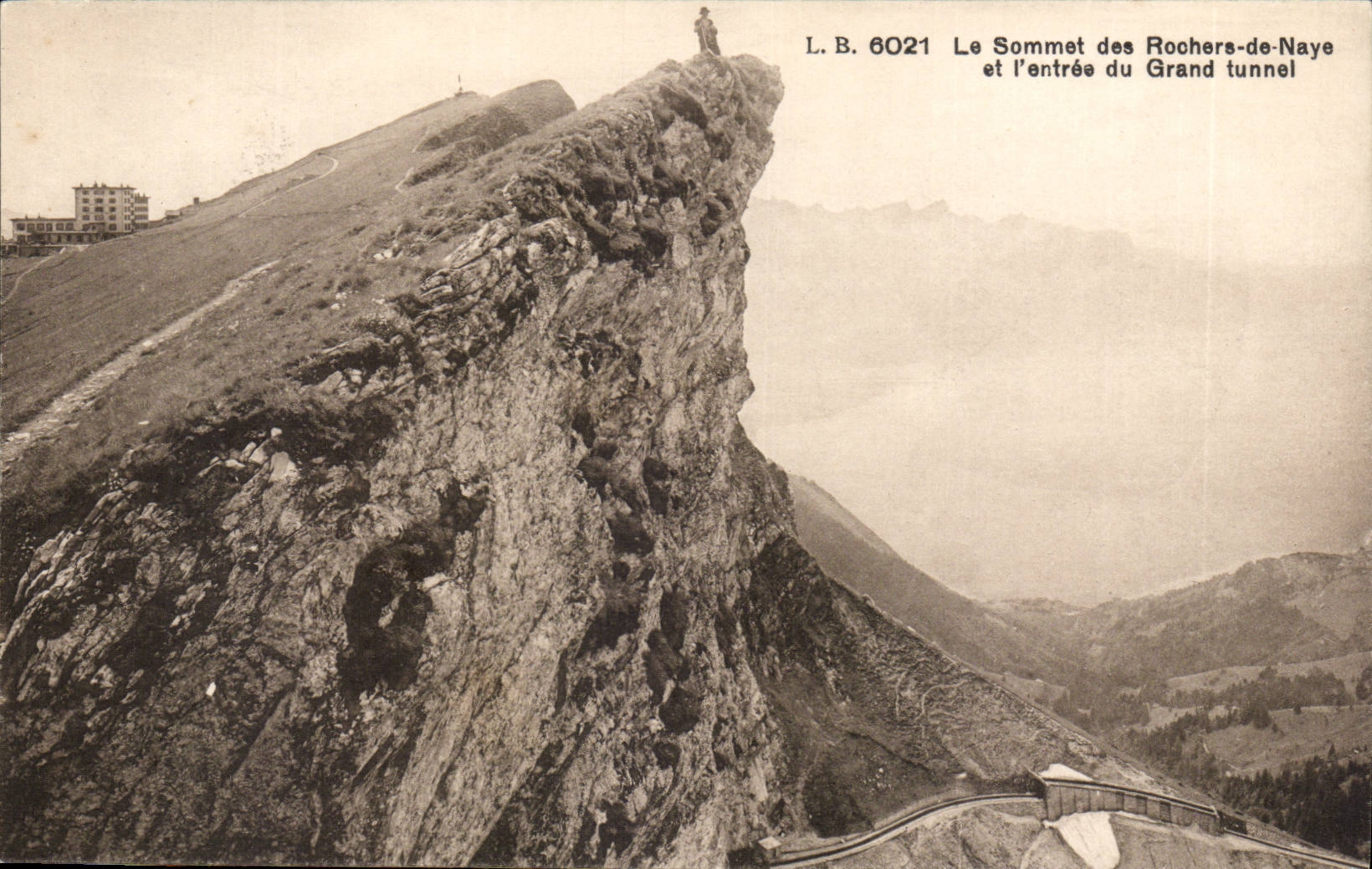 CPA Suisse Somet des Rochers de Naye et l'entree du grand tunnel