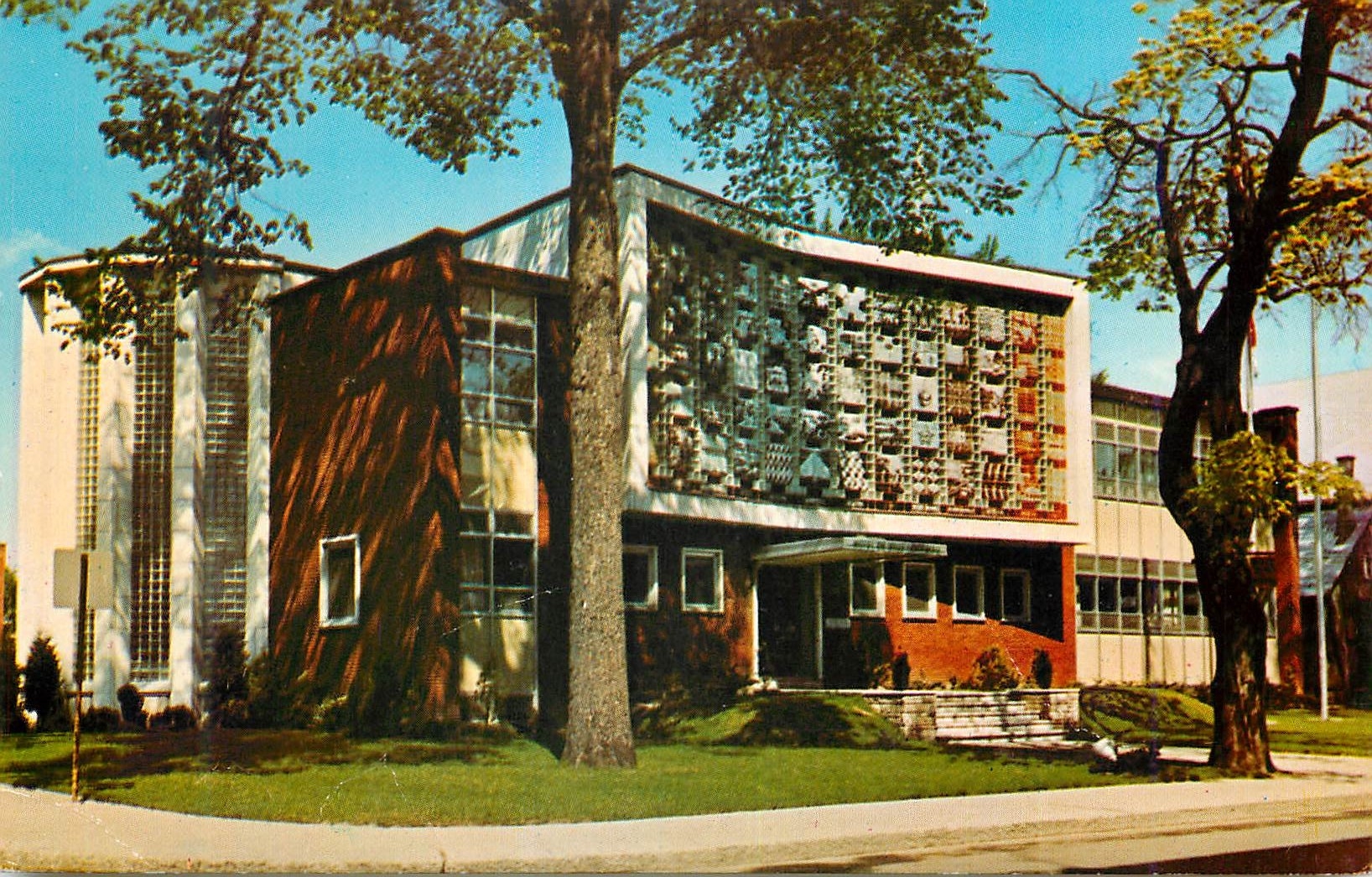 CPM Canada Quebec Hotel de Ville City Hall