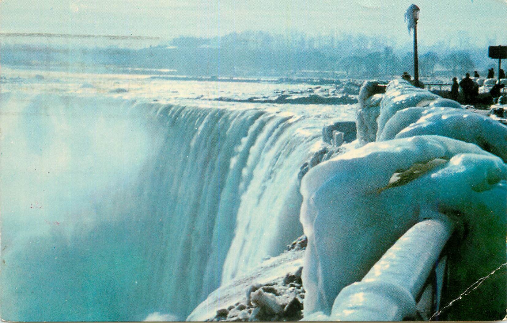 CPM Canada Ontario Niagara Falls Horseshoe falls in Winter
