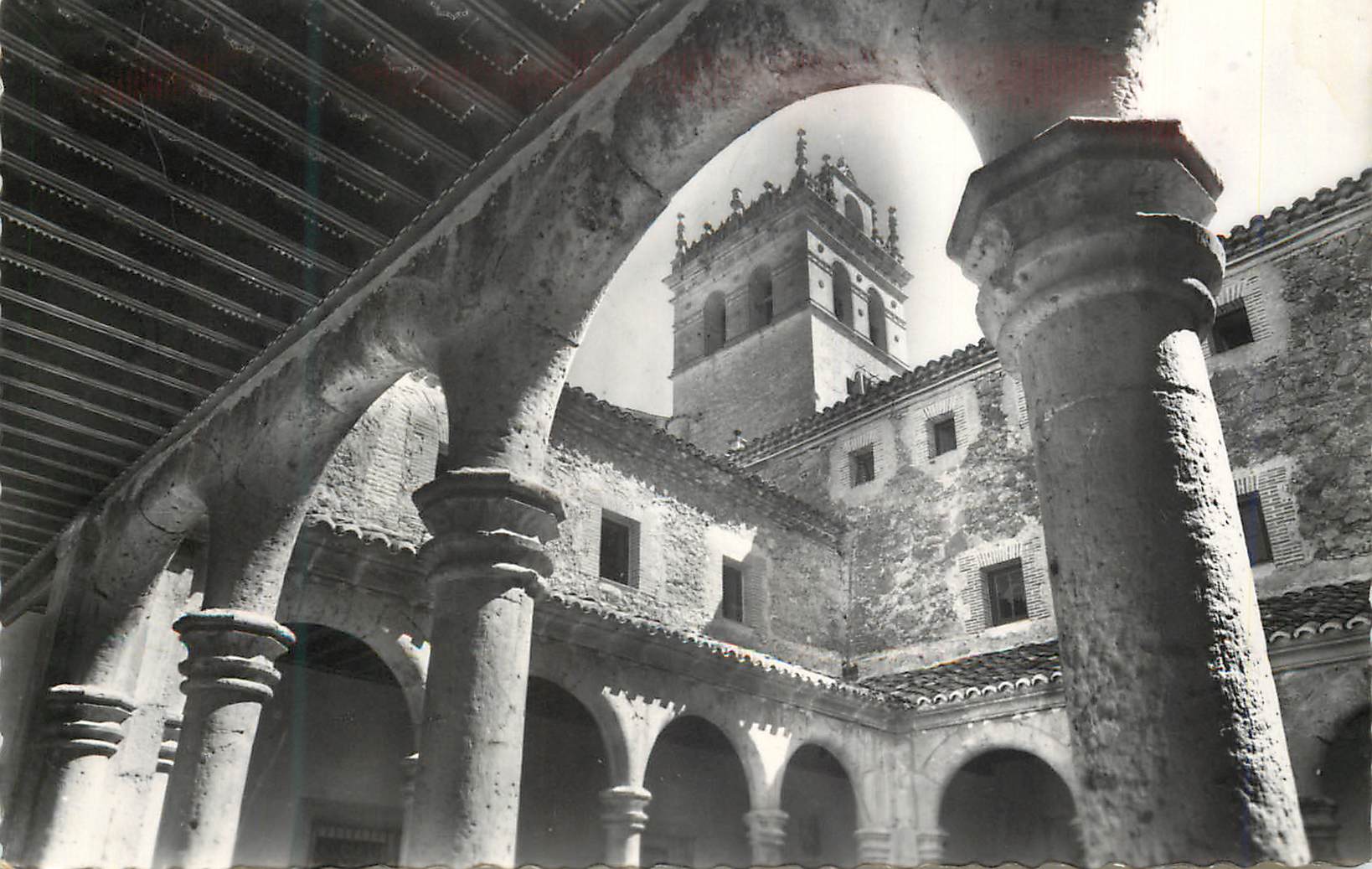 CPM Segovia Couvent du Parral ( treille)