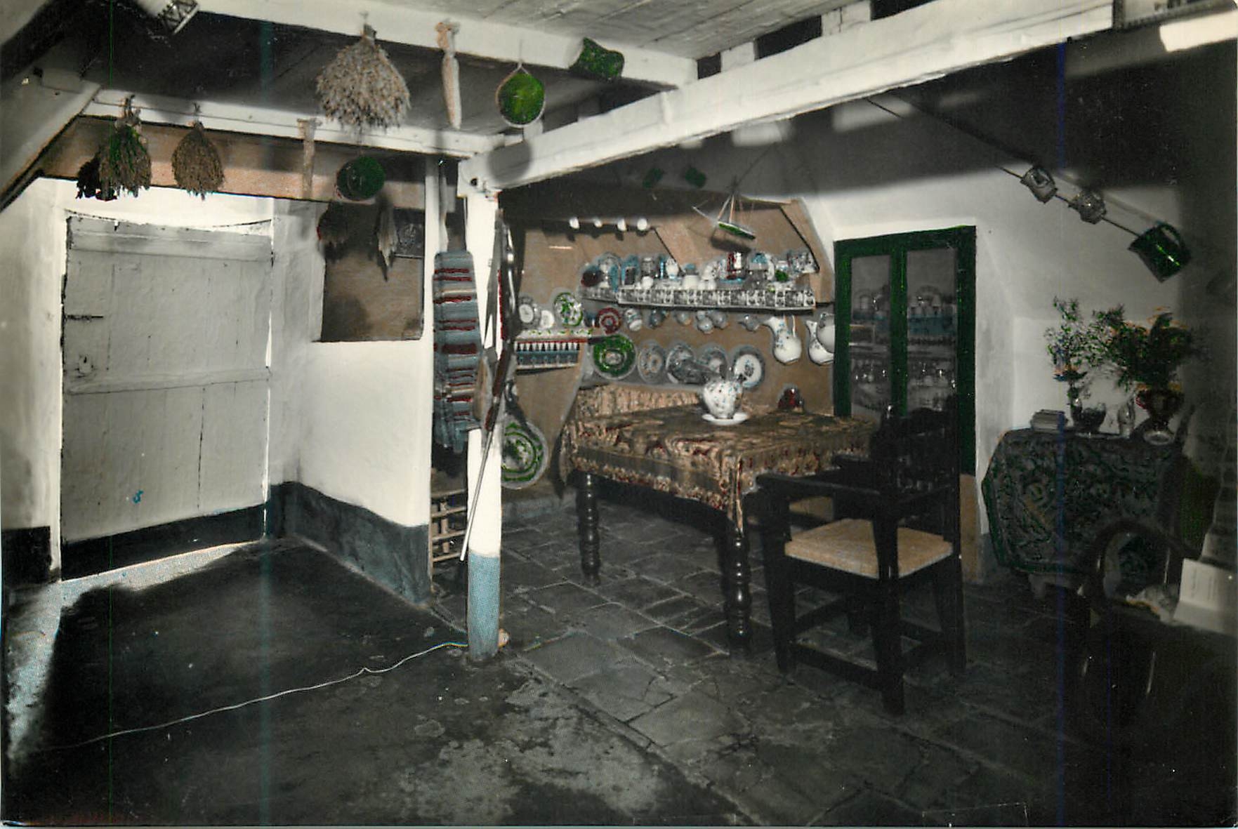 CPM Valencia Barracas Typiques de Montoliu Interieur