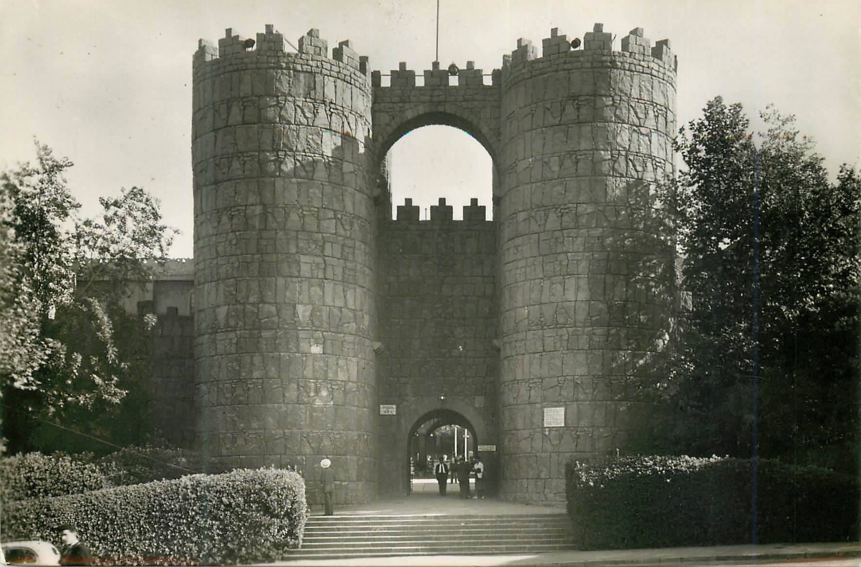 CPM Pueblo Espanol(Barcelona) Porte d'Avila