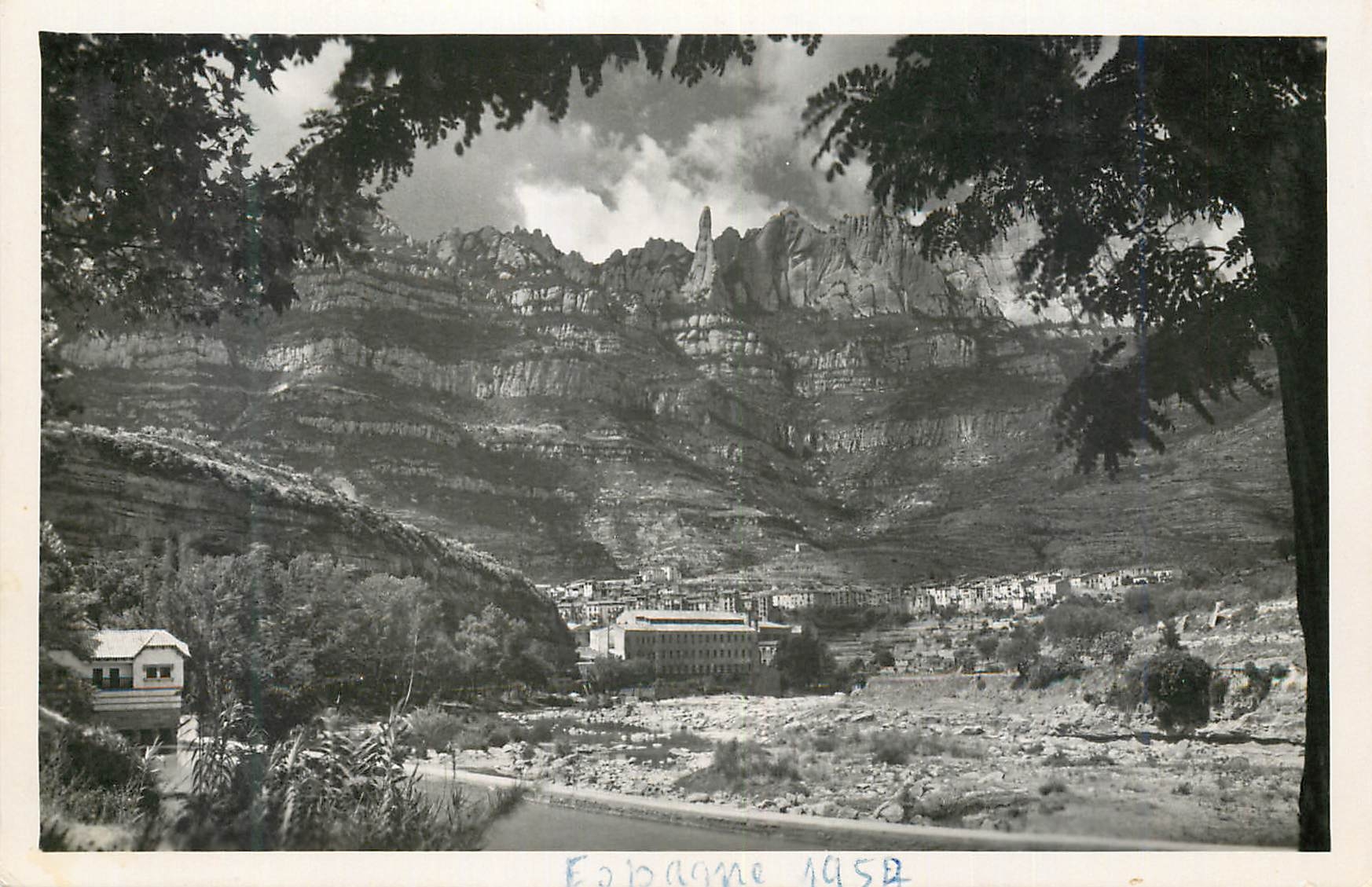 CPM Monstserrat la montana de ue el Rio Liobregat 