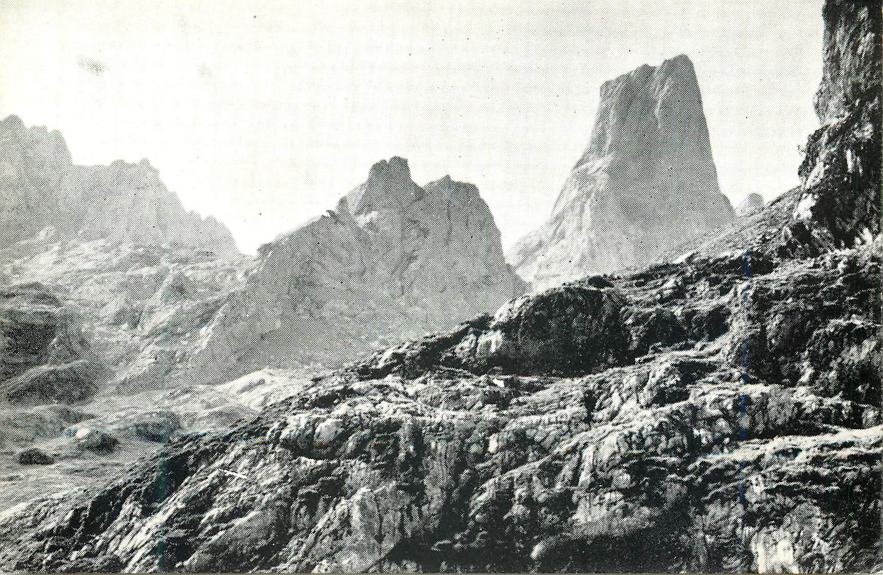 CPM Picos de Europa Situados entre las provincias de Santander