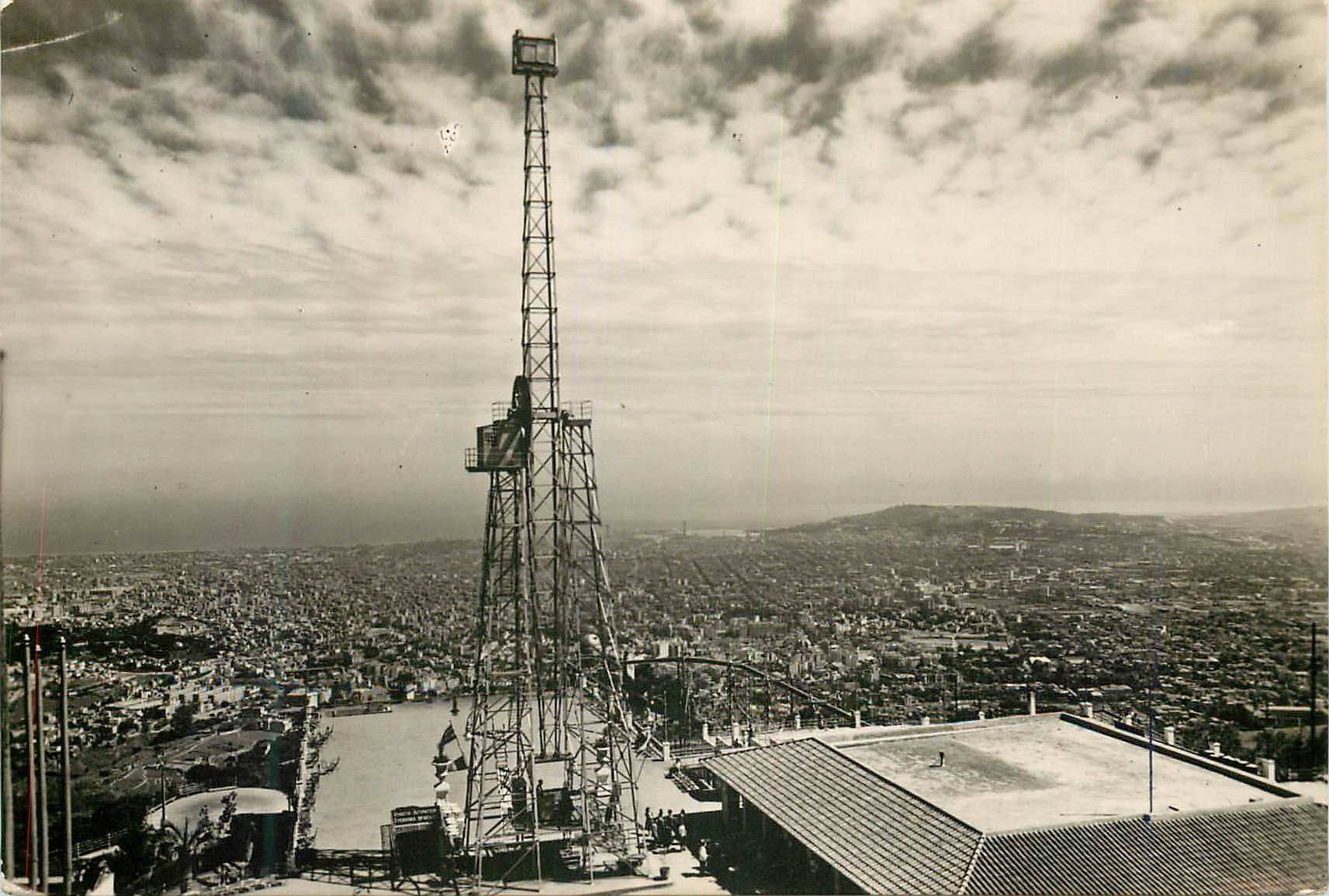 CPM Barcelona Tibidabo Atalaya Vue partielle de la ville