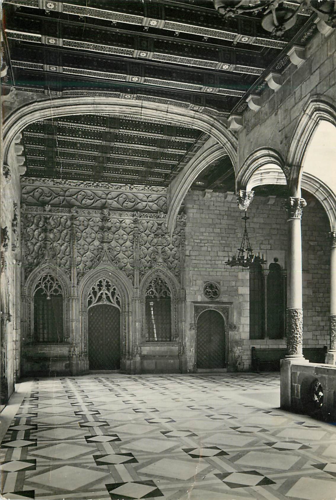 CPM Barcelona Fachada de la Capi la de San Jorge