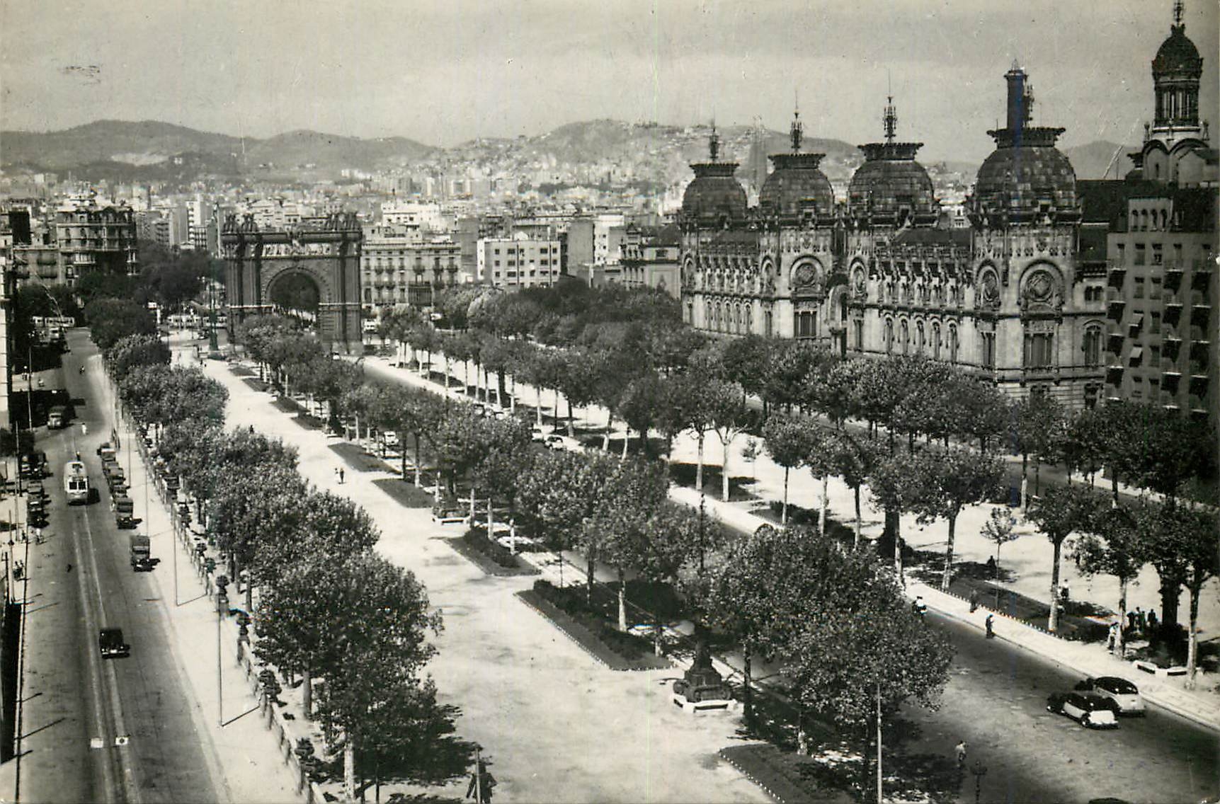 CPM Barcelona Arc de Triomphe et Palais de Justice
