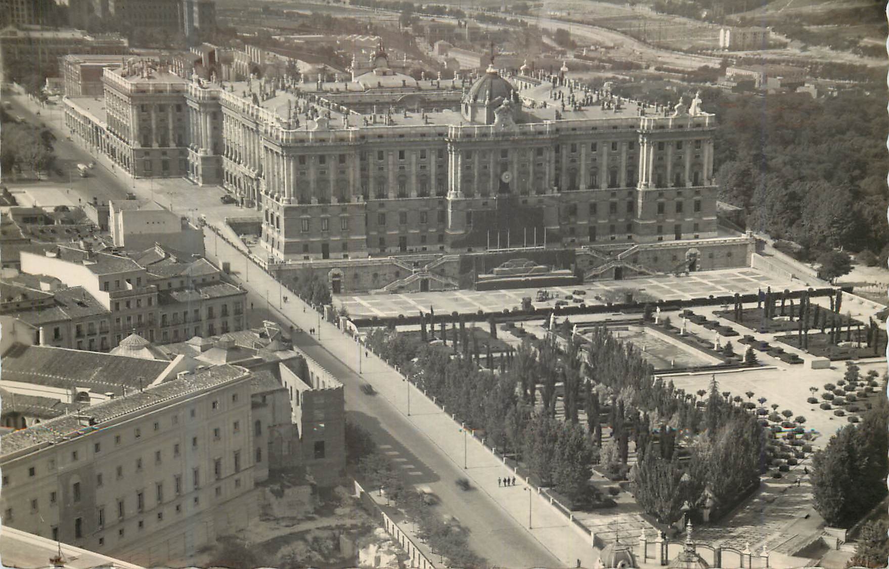 CPM Madrid Palais National Vue Panoramique
