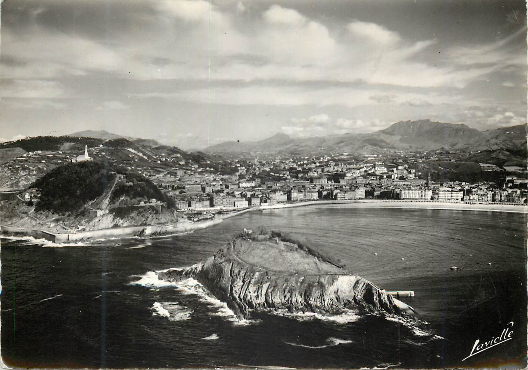 CPM Saint Sebastien Espagne Vue Generale sur la Baie