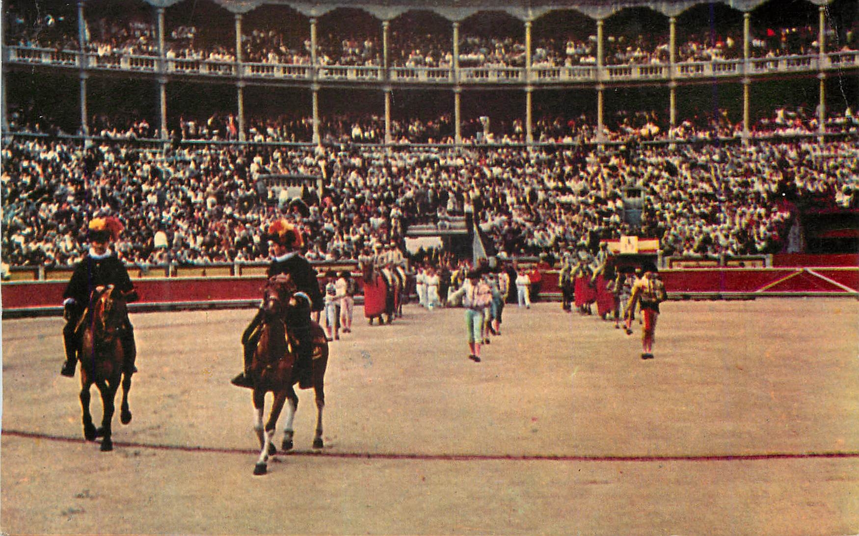 CPM Corrida de Toros le Defile(debut de la fete)