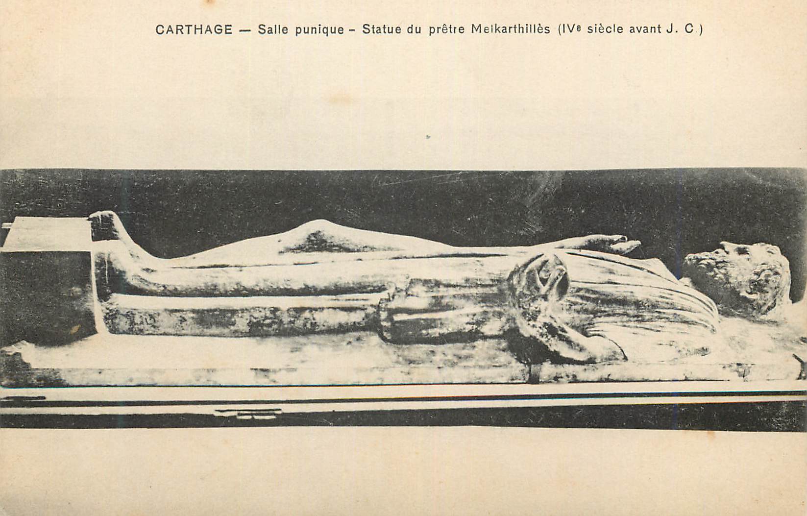 CPA Carthage salle punique Statue du Pretre Melkarthilles(IVe siecle avant JC)
