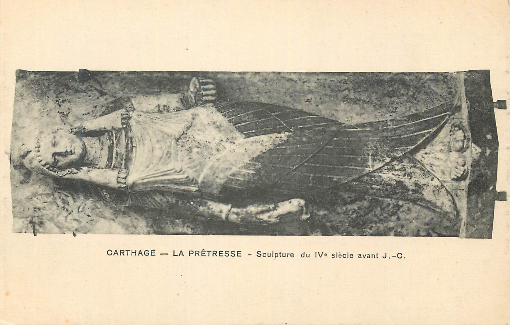 CPA Carthage la Pretresse Sculpture du IVe siecle avant JC
