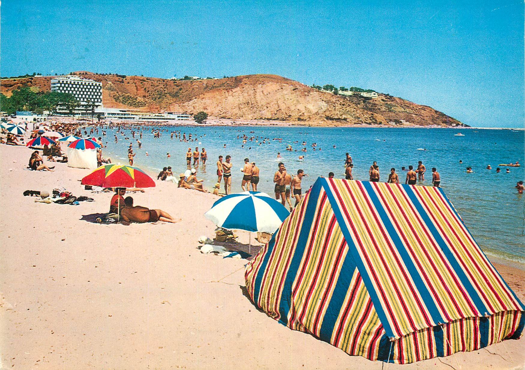 CPM Amilcar la Plage