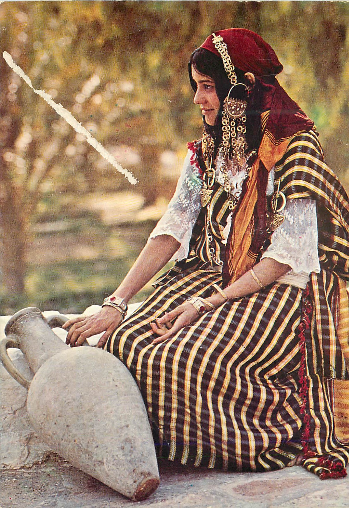 CPM Tunisie Costume du Sud (Anissa lotfi)