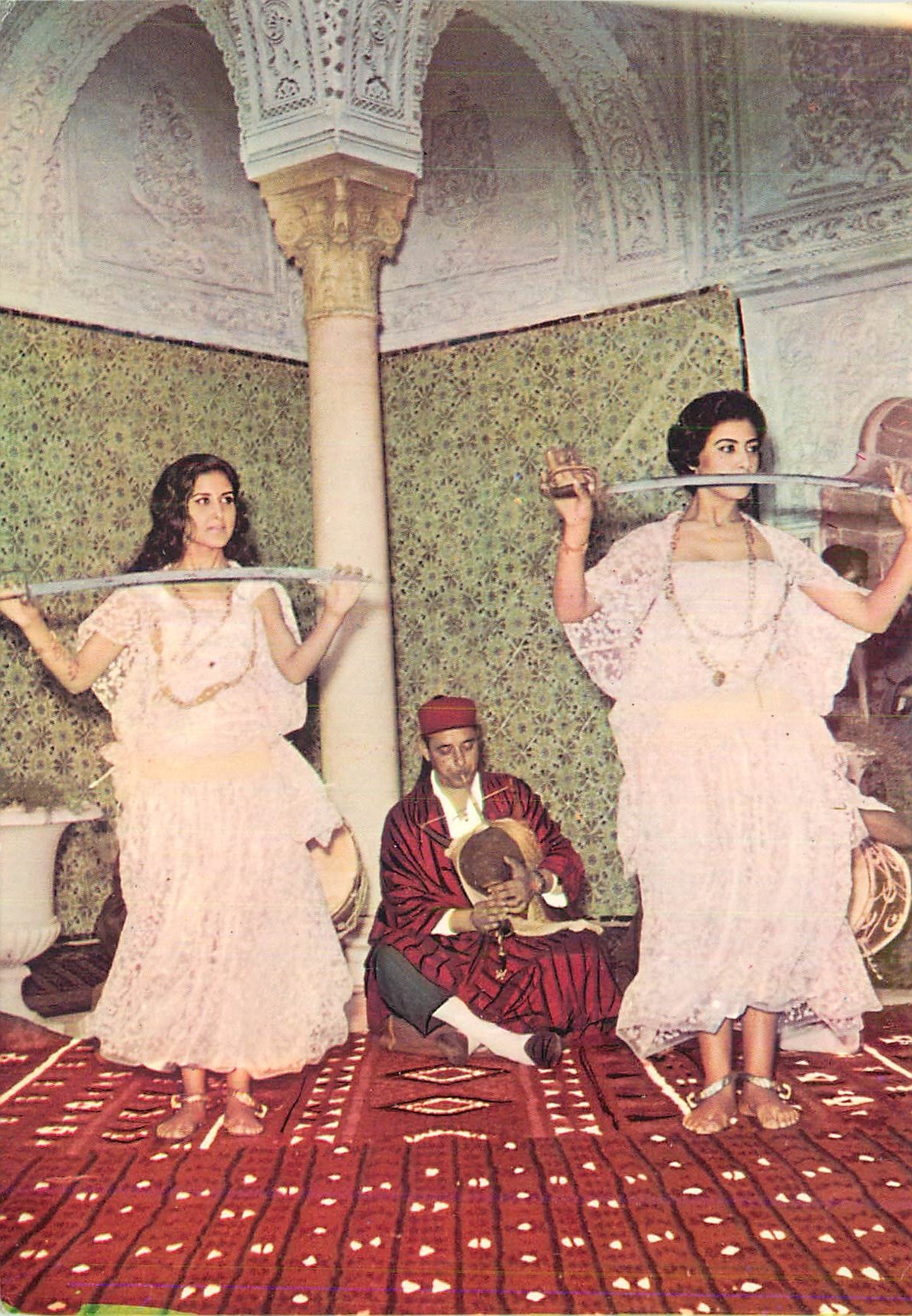 CPM Danseuses Tunisiennes (Zina et Aziza)