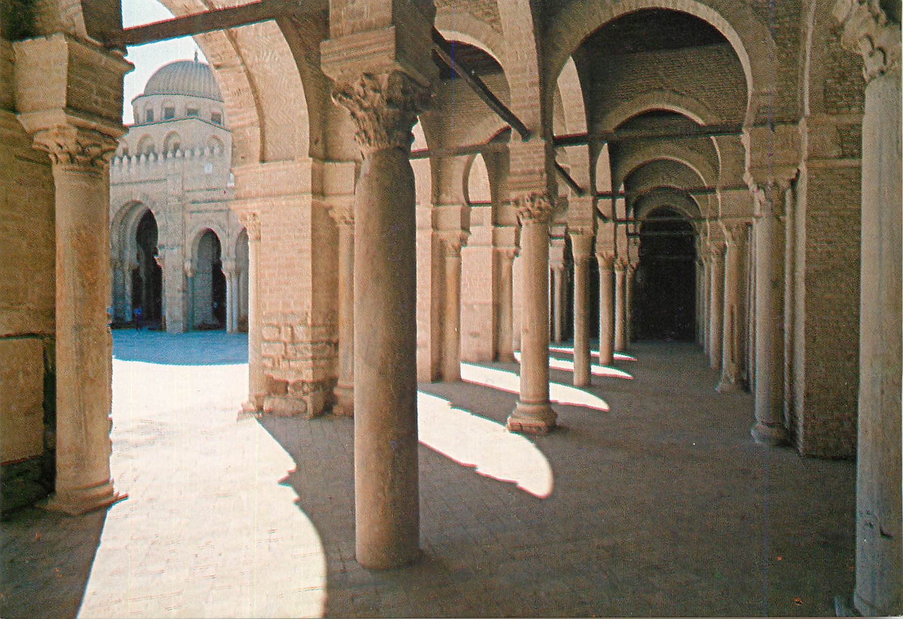 CPM Tunisie Kairouan Galerie de la Grande Mosquee Okba Ibri Nafaa 
