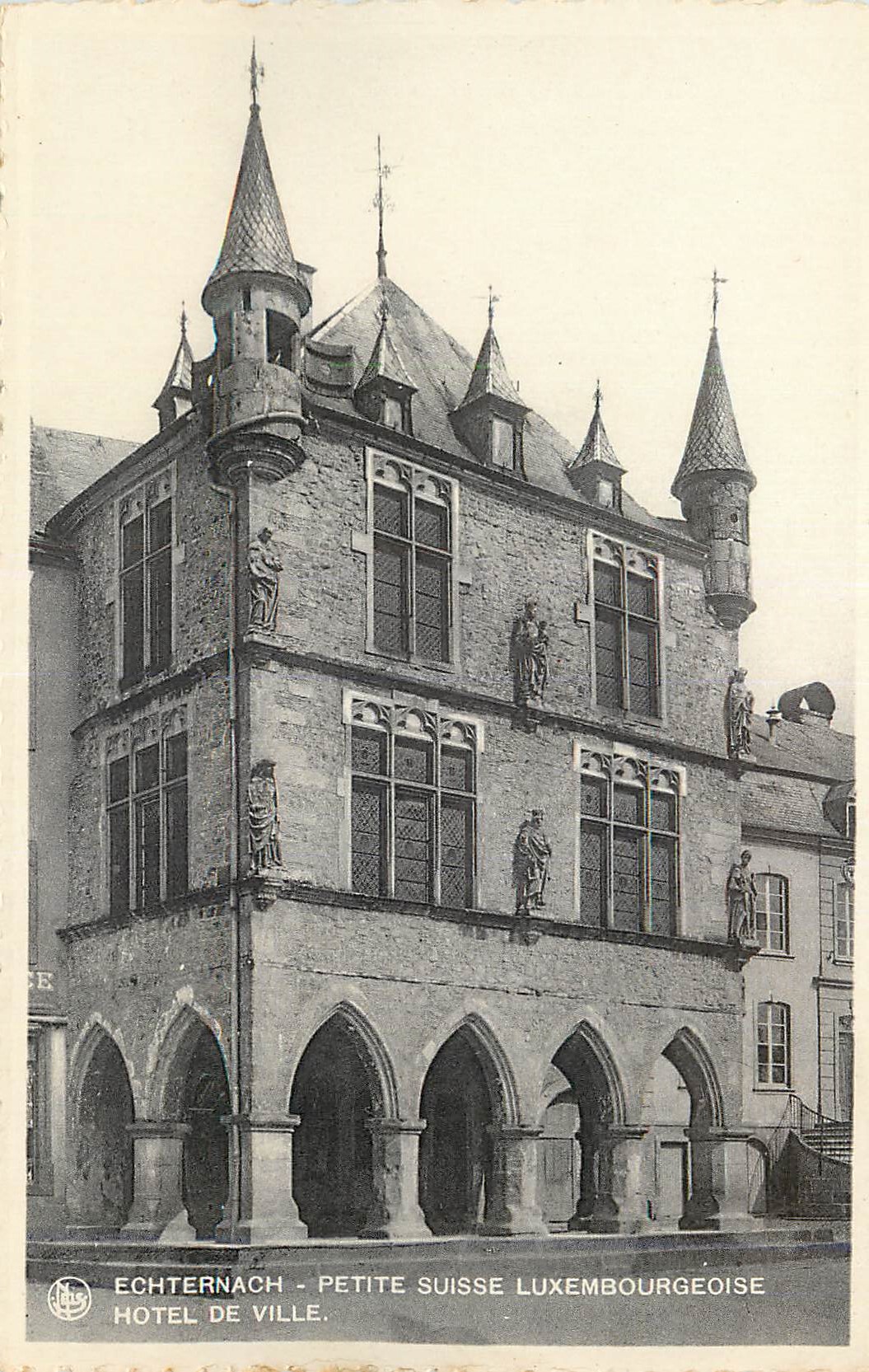CPM Echternach Petite suisse Luxembourgeoise Hotel de Ville 