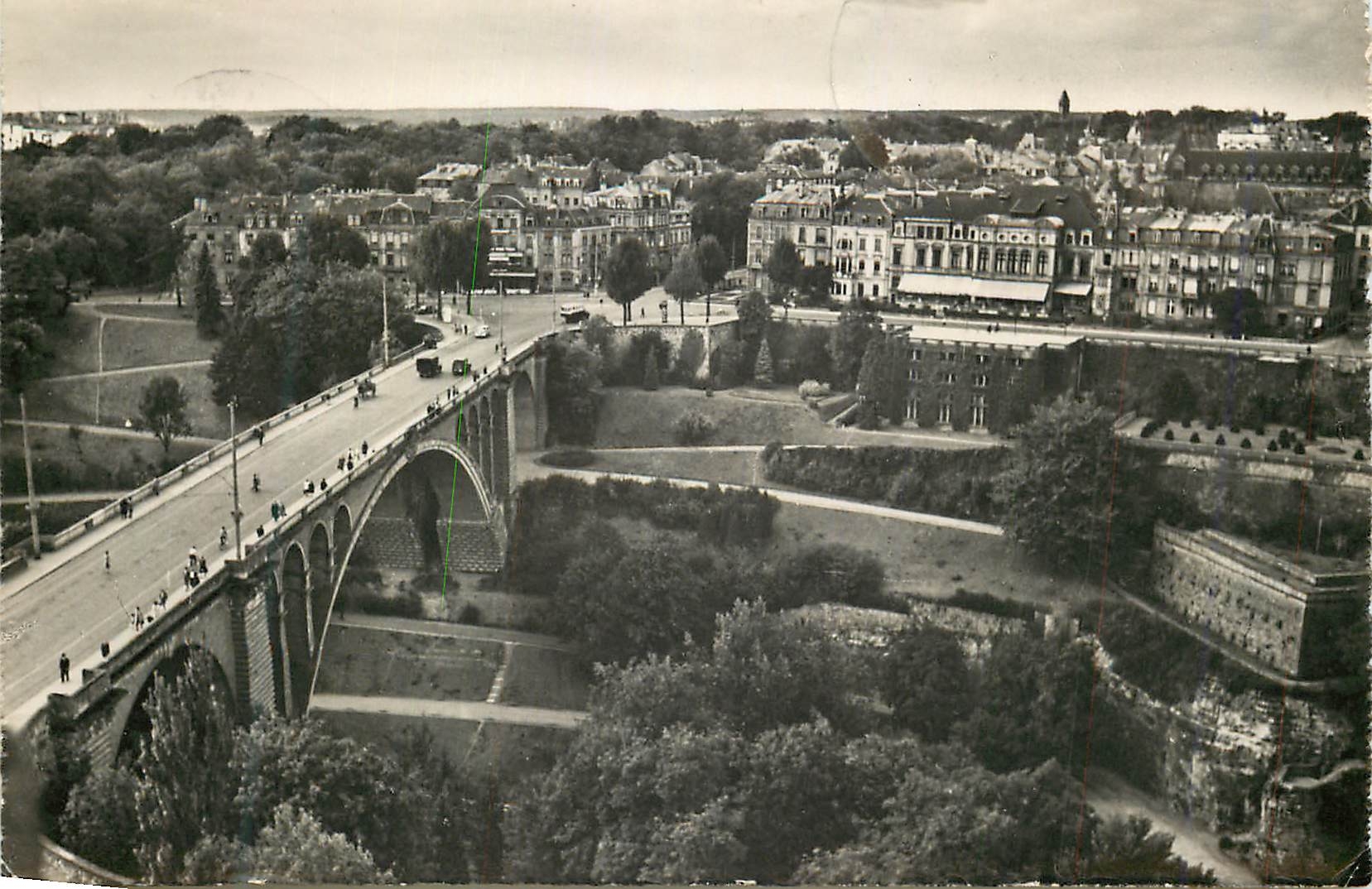 CPM Luxembourg Pont Adolphe et vue partielle sur la Ville 