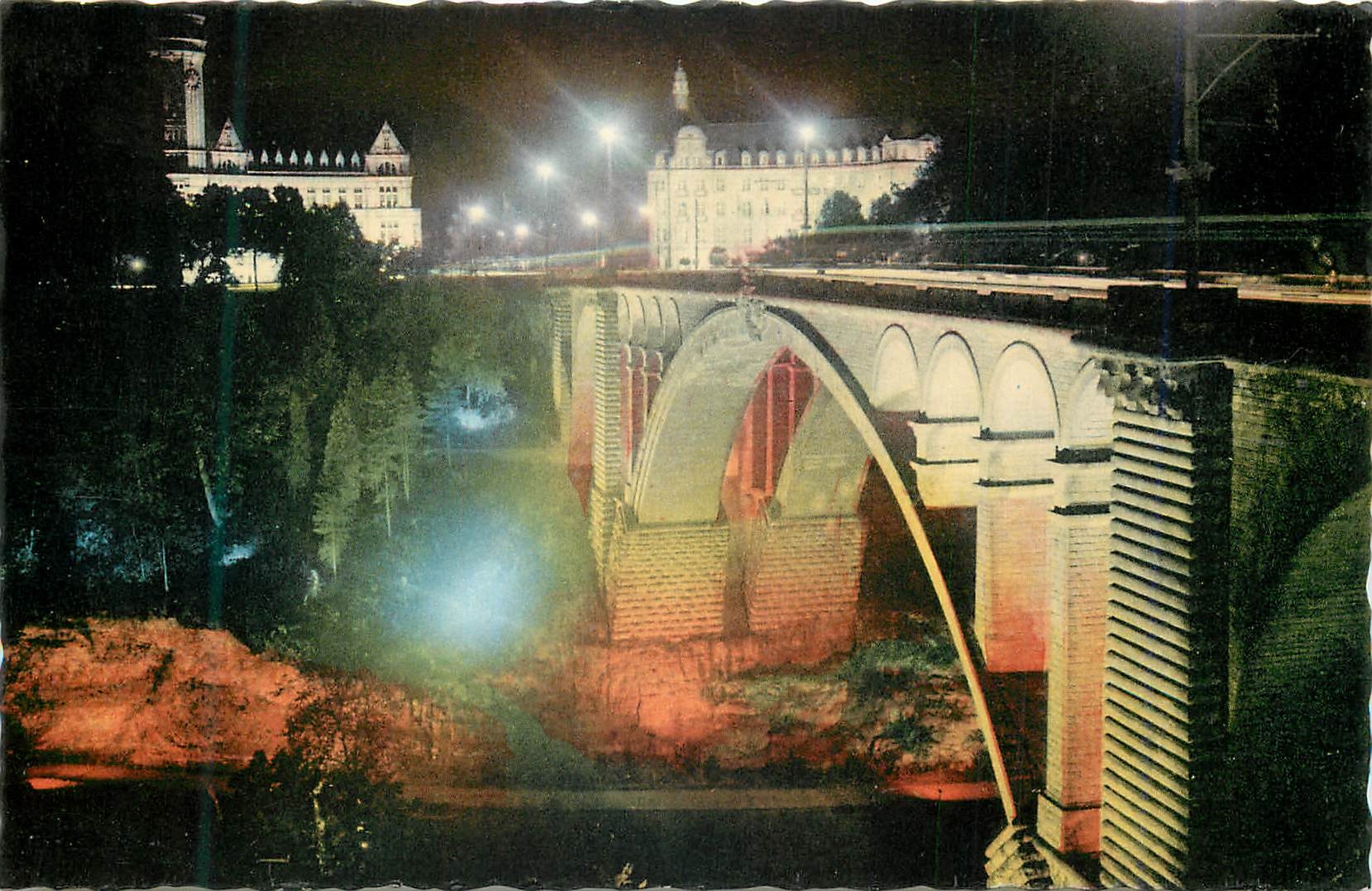 CPM Luxembourg Le Pont Adolphe illumine 
