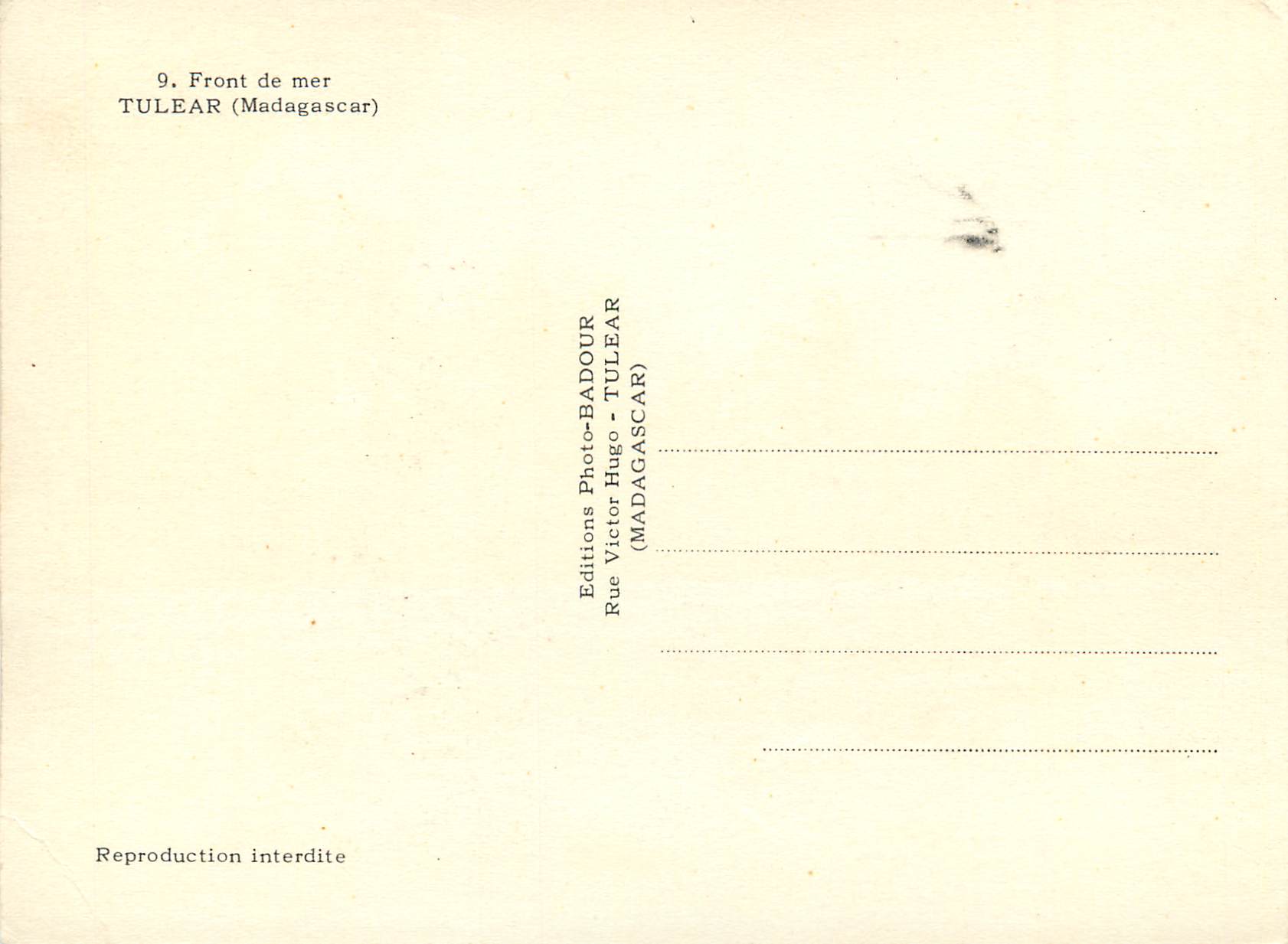 CPM Front de mer Tulear Madagascar — Reverso