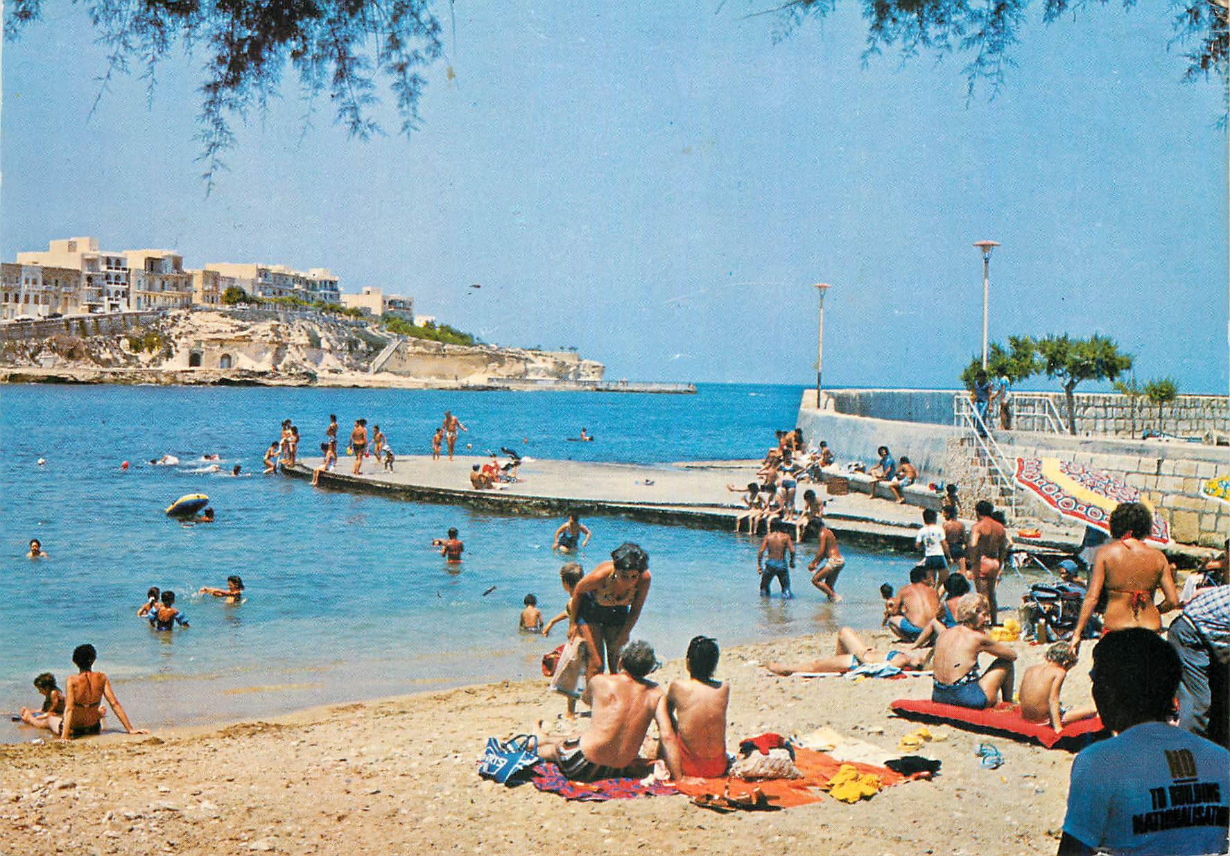 Marsalforn Bay — plage animée — Printex Ltd, P75298