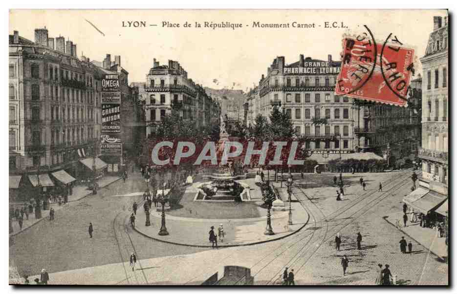 LYON — Place de la République — Monument Carnot — E.C.L.