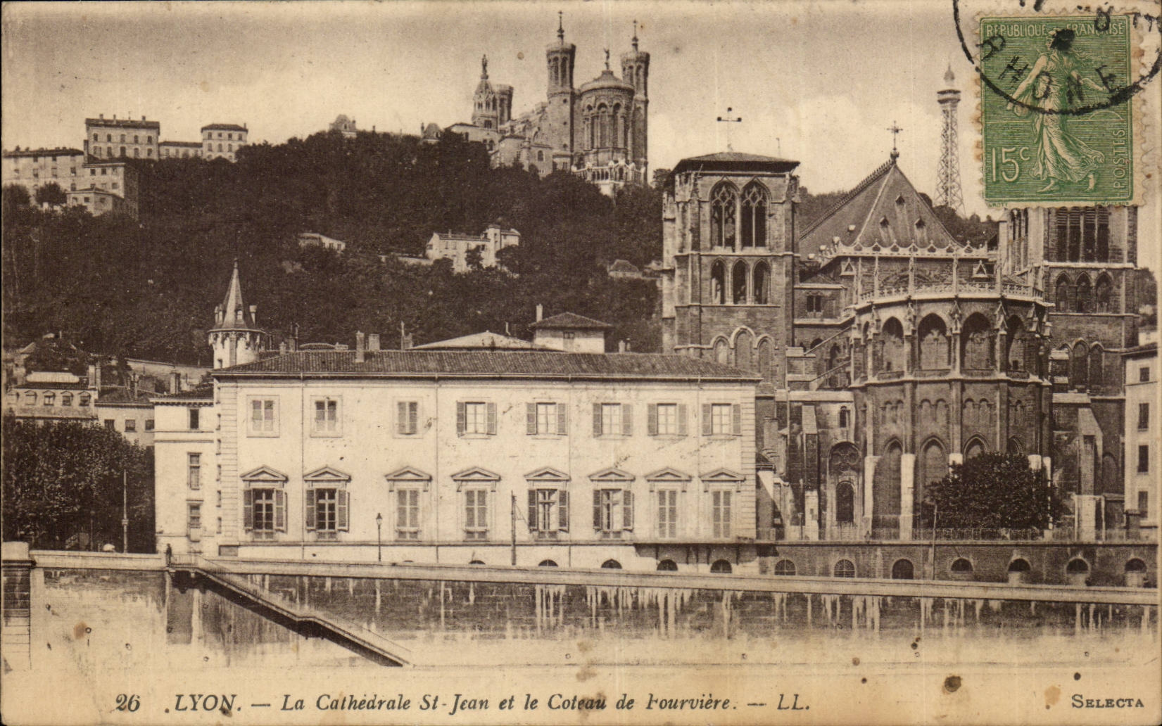 LYON — La Cathédrale St-Jean et le Coteau de Fourvière — LL. SELECTA