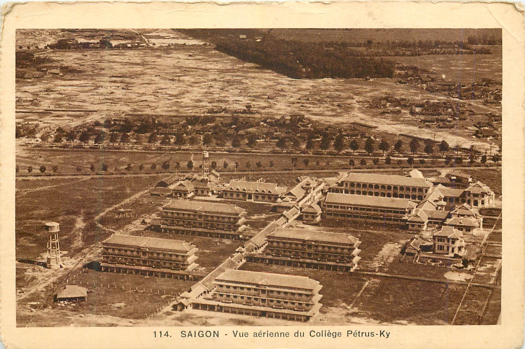 CPA Saigon Vue aerienne du College Petrus Ky 