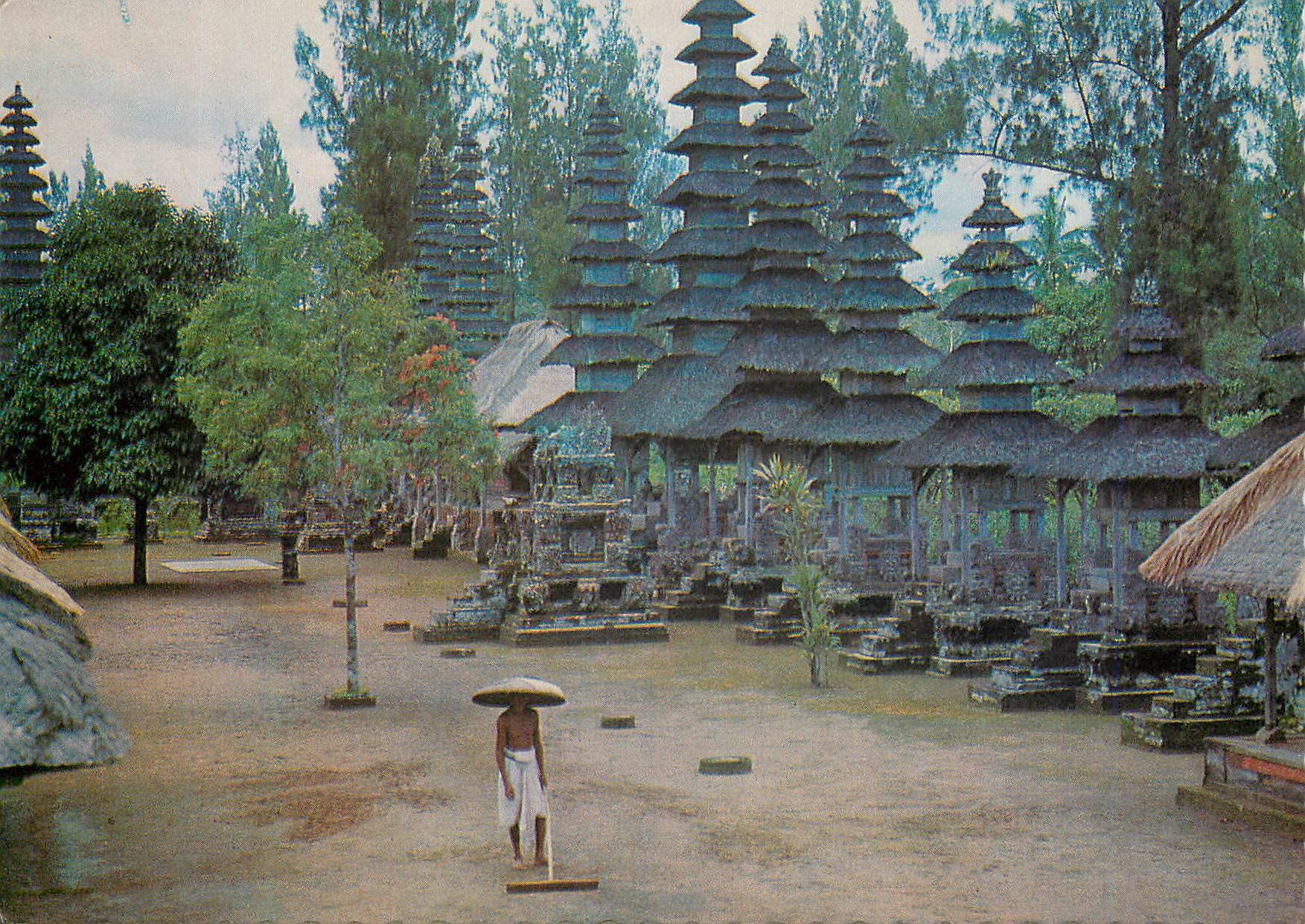 CPM The seats for the gods Palinggih found behind the impressive gate of the Pura Taman Ajun Mengwi Bali 