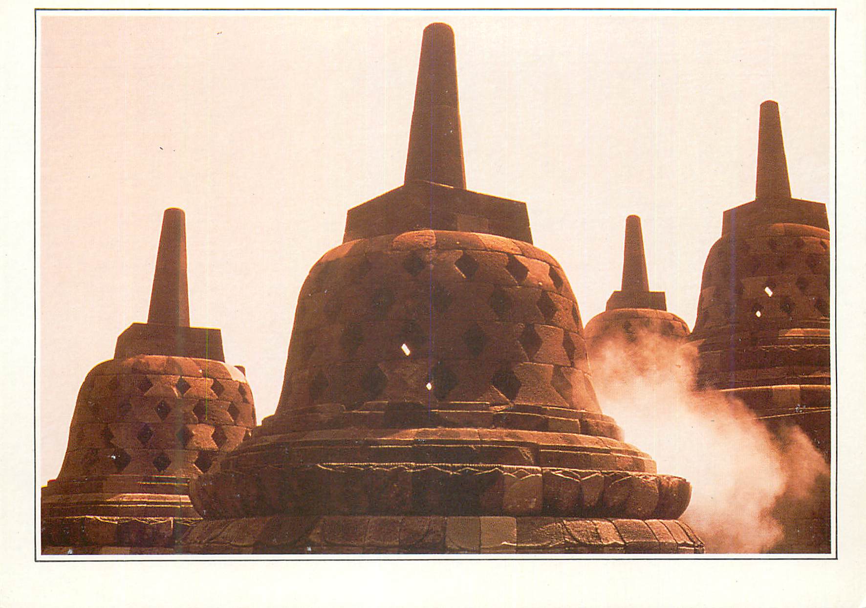 CPM Java Le temple de Borobudur 