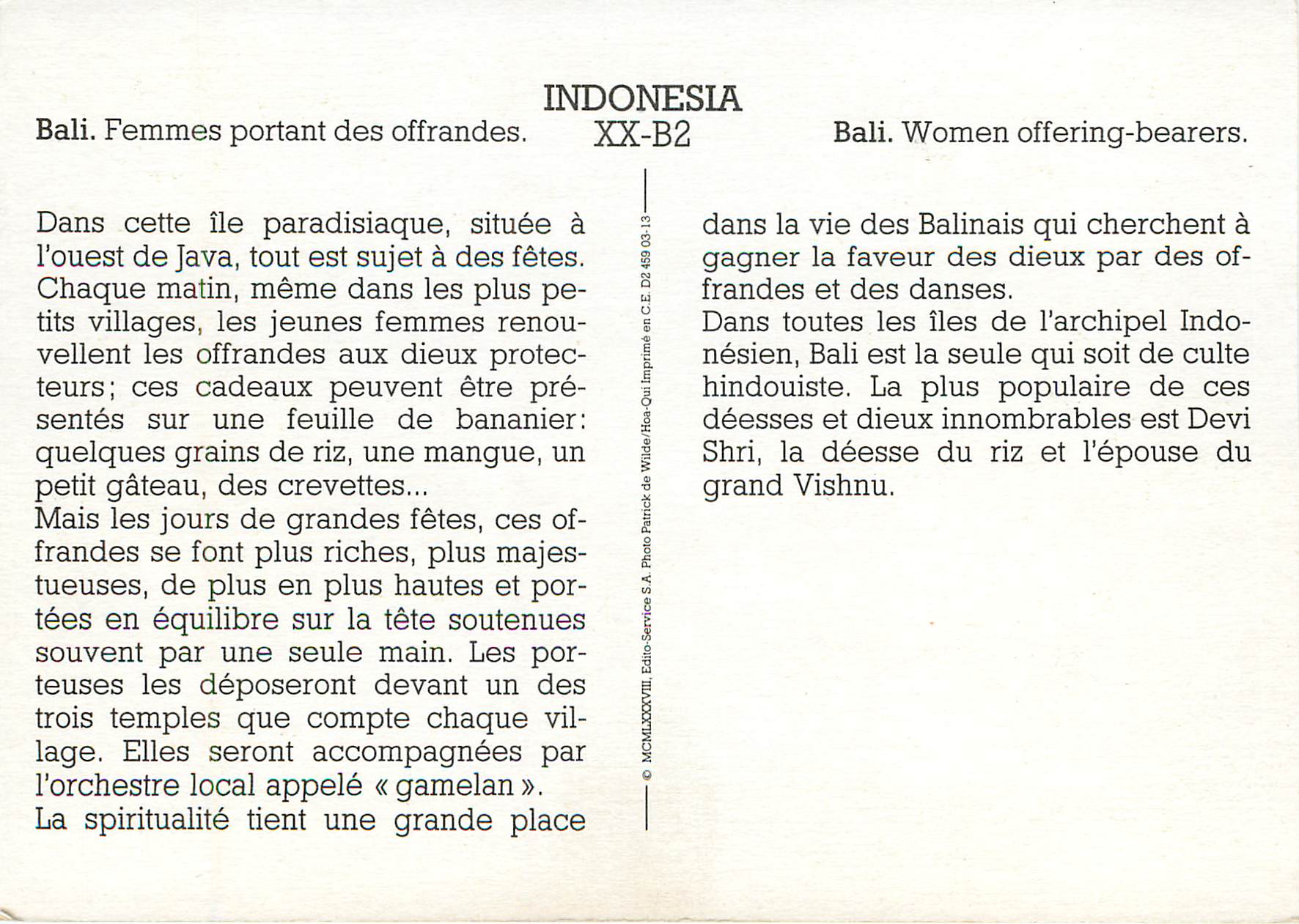 CPM Bali Femmes portant des offrandes  — Rückseite