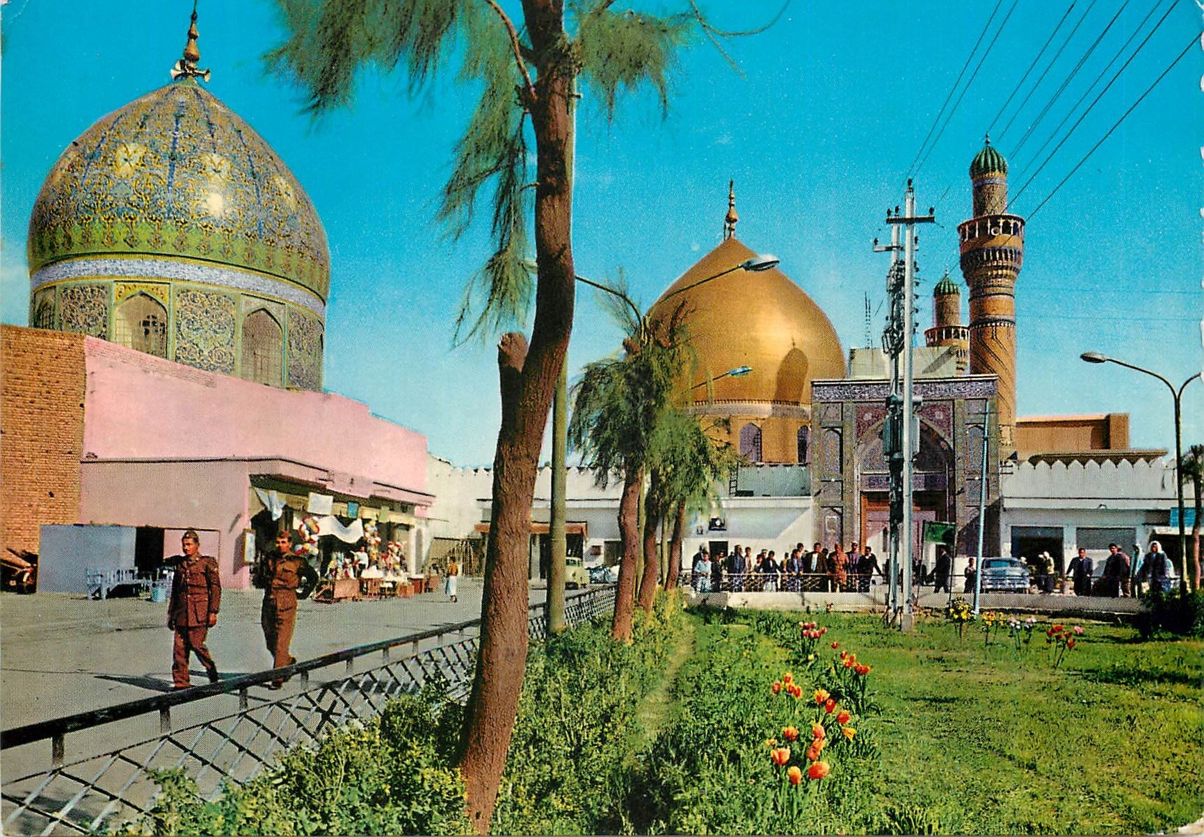 CPM Le mausolee sacre dare et les autels des Iman Ali Al Haid 