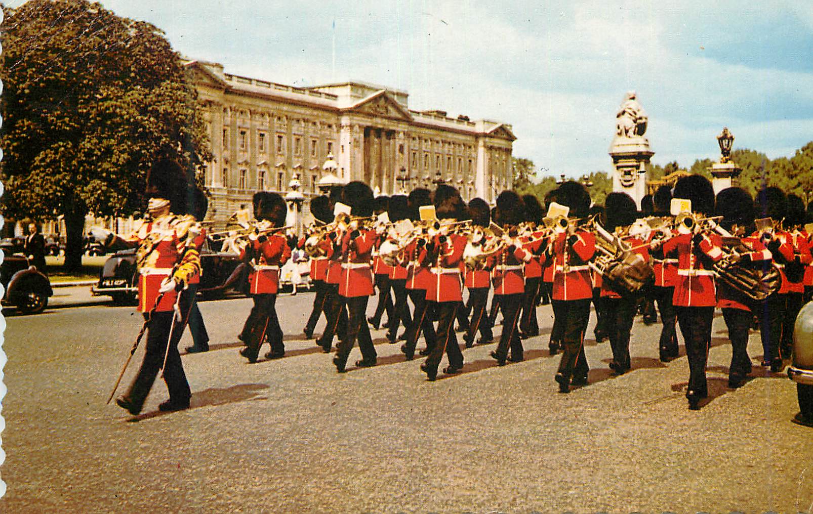 Guards Band in der Nähe des Buckingham Palace — The Photographic Greeting Card Co. Ltd. — Seriennummer CO-PHOTO SERIES