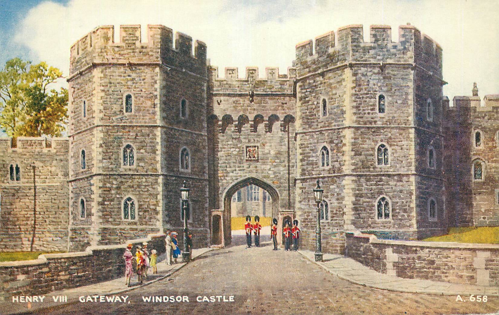 CPM Henry VIII Gateway Windsor Castle  Militaria