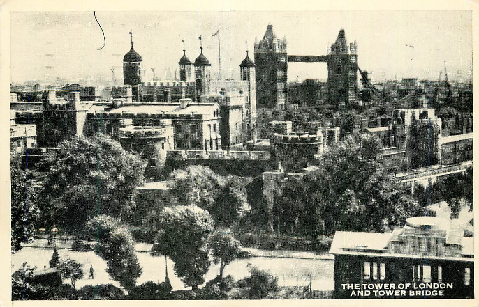 CPM The Tower of London and Tower Bridge 