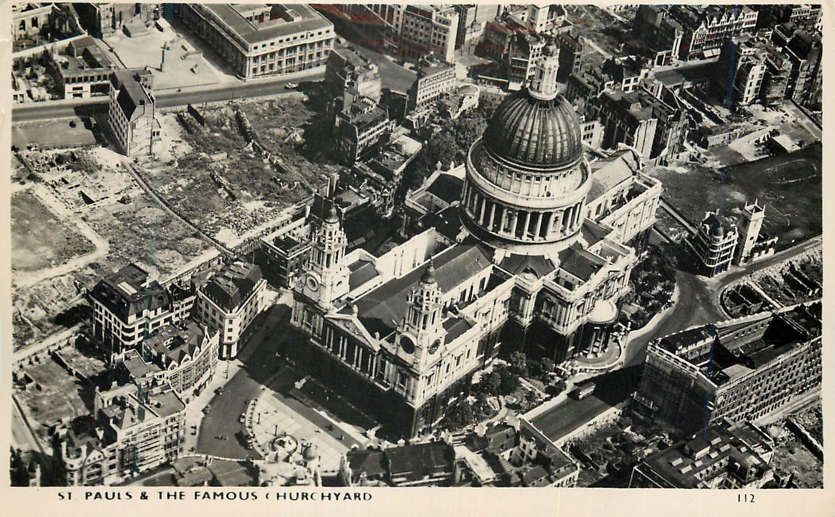 CPM St Pauls The Famous Churchyard 